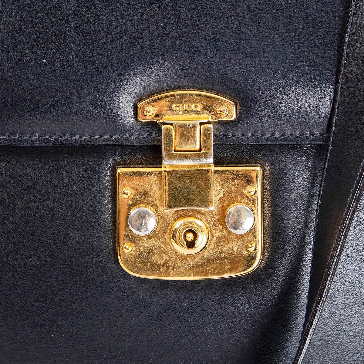 GUCCI navy blue leather VINTAGE LADY LOCK Shoulder Bag For Sale 1