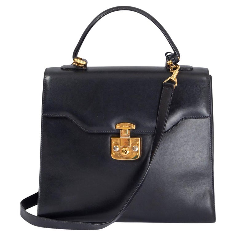 GUCCI navy blue leather VINTAGE LADY LOCK Shoulder Bag For Sale at 1stDibs