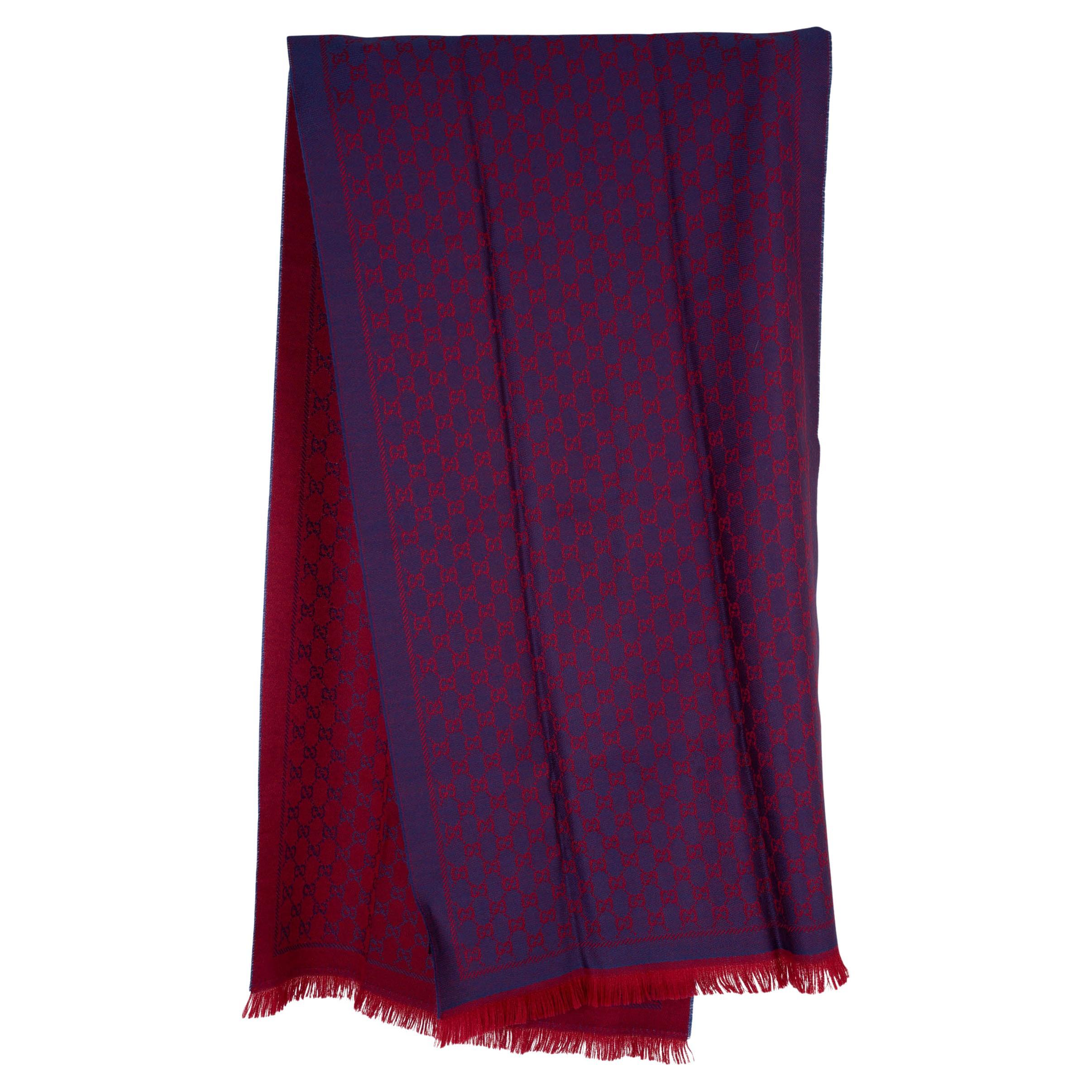 Gucci Sciarpa con manicotto GG JACQUARD in lana blu navy e rossa in vendita