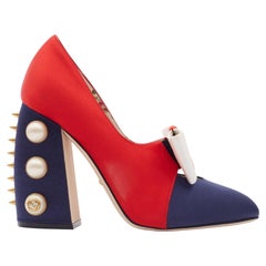 Gucci Navy Blue Satin Pearl Studded Luna Bow Pumps (EU 39.5)