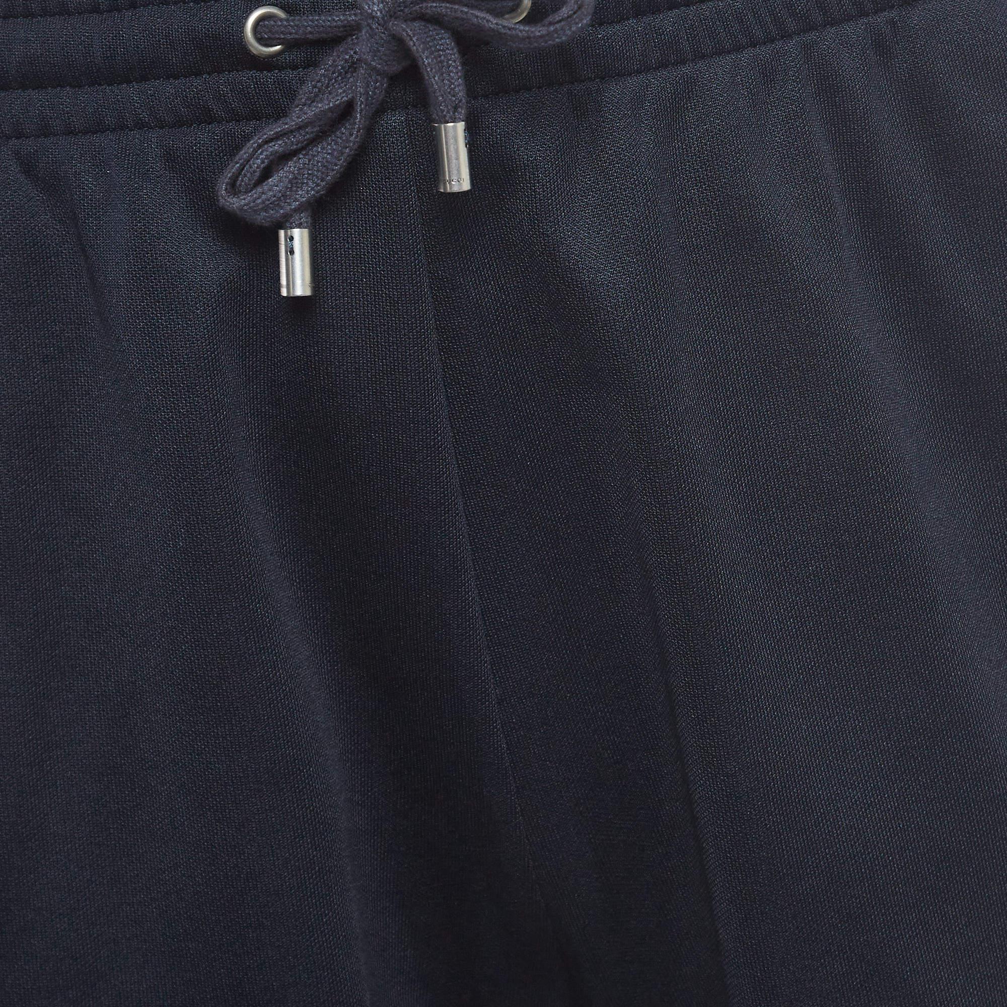 Gucci Navy Blue Side Stripe Technical Jersey Shorts S In Good Condition In Dubai, Al Qouz 2
