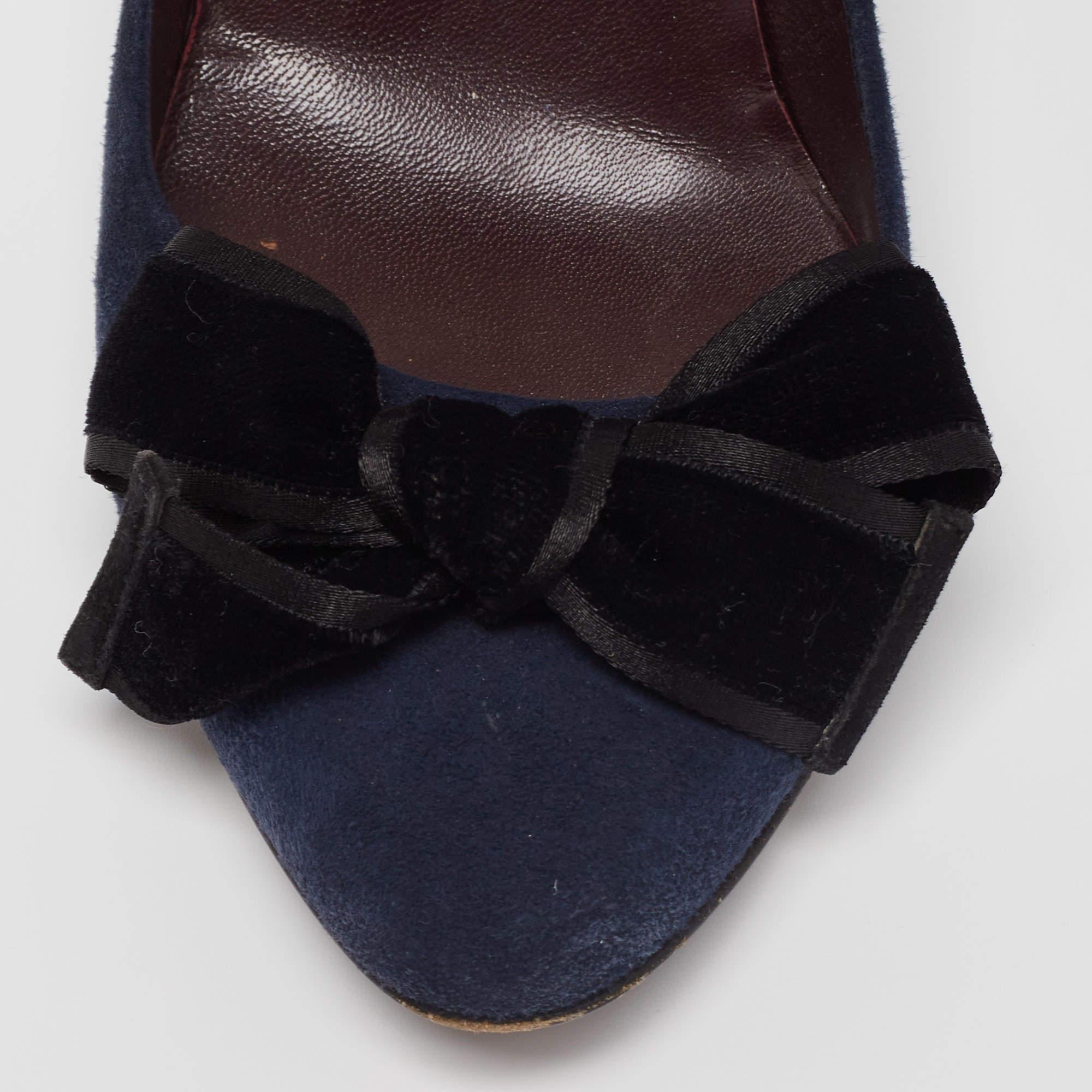 Gucci Navy Blue Suede Bow Round Toe Pumps Size 36.5 2