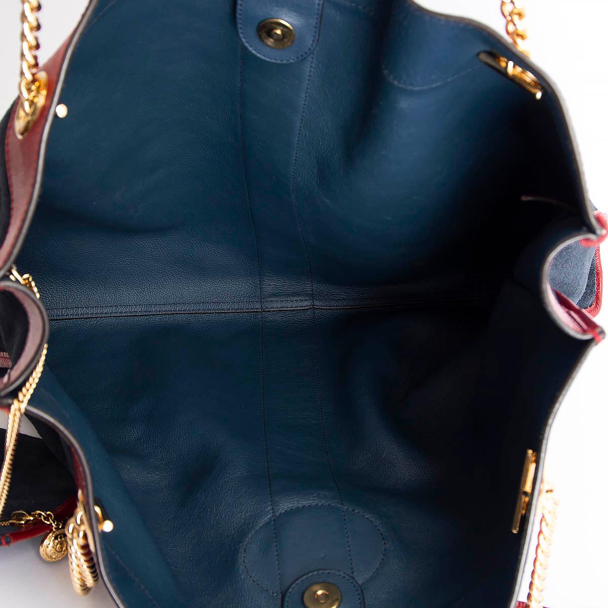 GUCCI - Sac à bandoulière RAJA LARGE TOTE en daim bleu marine et cuir rouge Pour femmes en vente