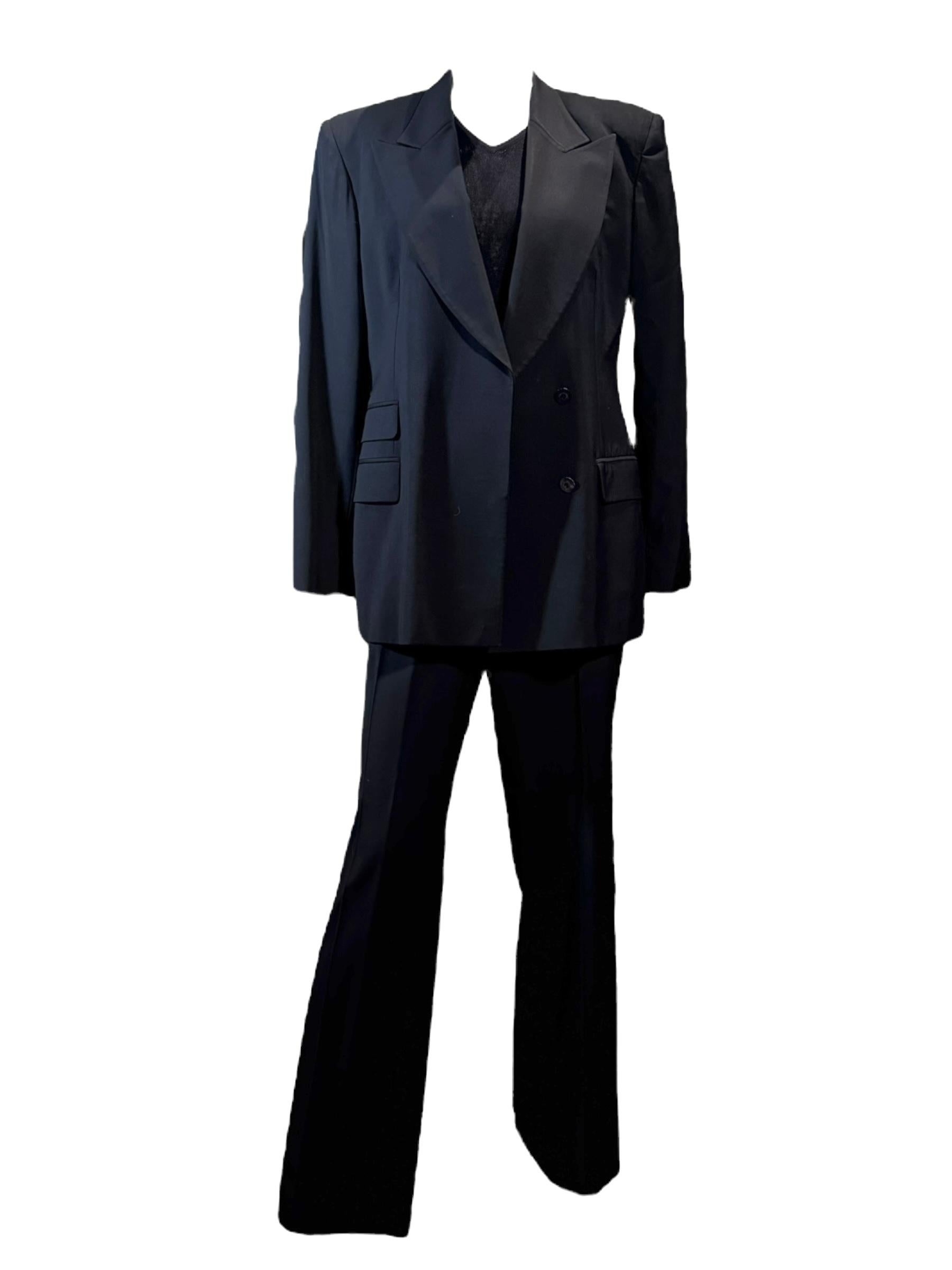 Gucci Navy Double-Breasted Power Suit, Tom Ford Era, Circa 1996 en venta 4