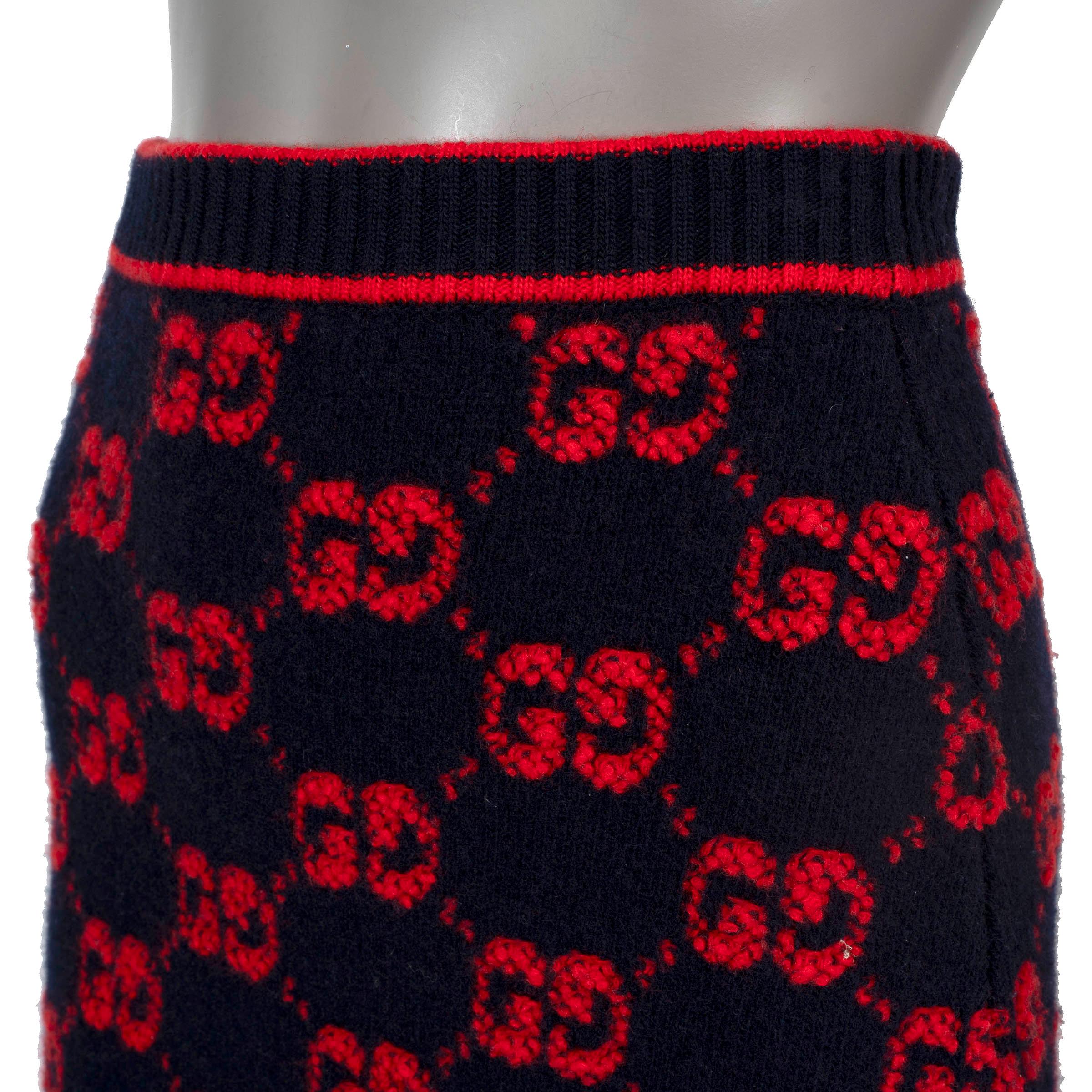 Women's GUCCI navy & red wool 2022 MONOGRAM BOUCLE JACQUARD MIDI Skirt XS For Sale