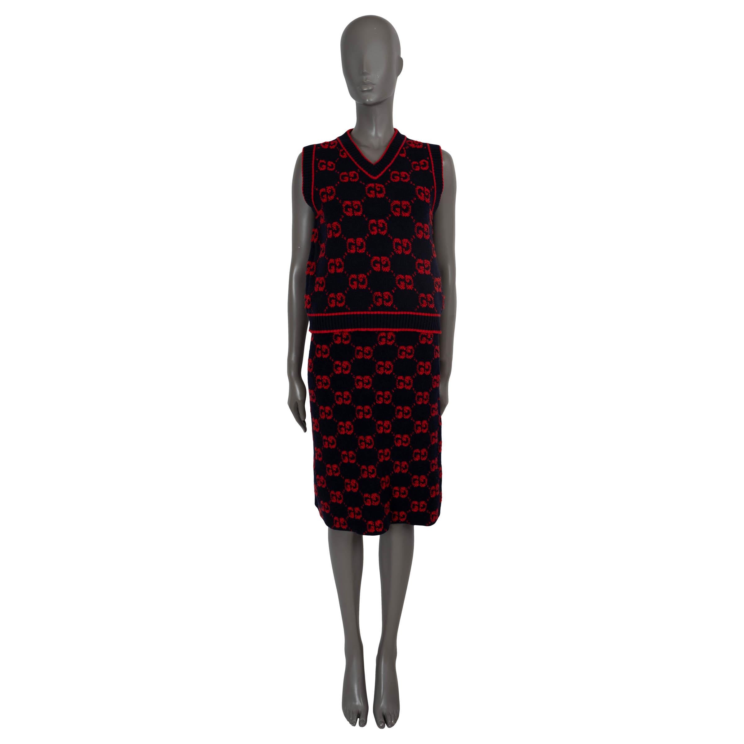 GUCCI navy & red wool 2022 MONOGRAM BOUCLE JACQUARD MIDI Skirt XS For Sale 2