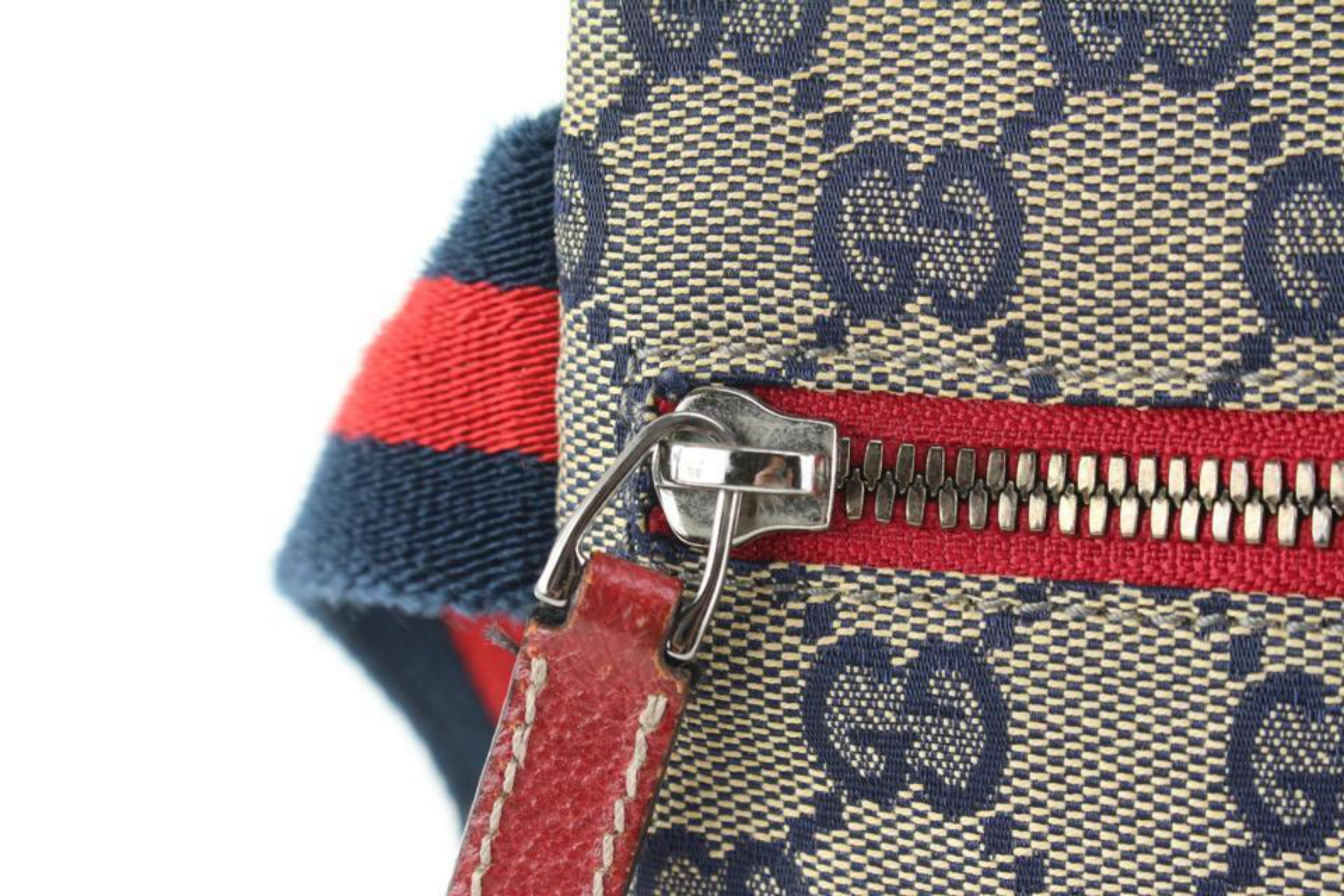 Gucci Gürteltasche mit Monogramm in Marineblau x Rot 25G26a im Zustand „Gut“ im Angebot in Dix hills, NY