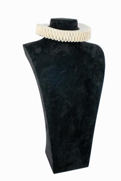 Gucci necklace strawberry Resort 2023