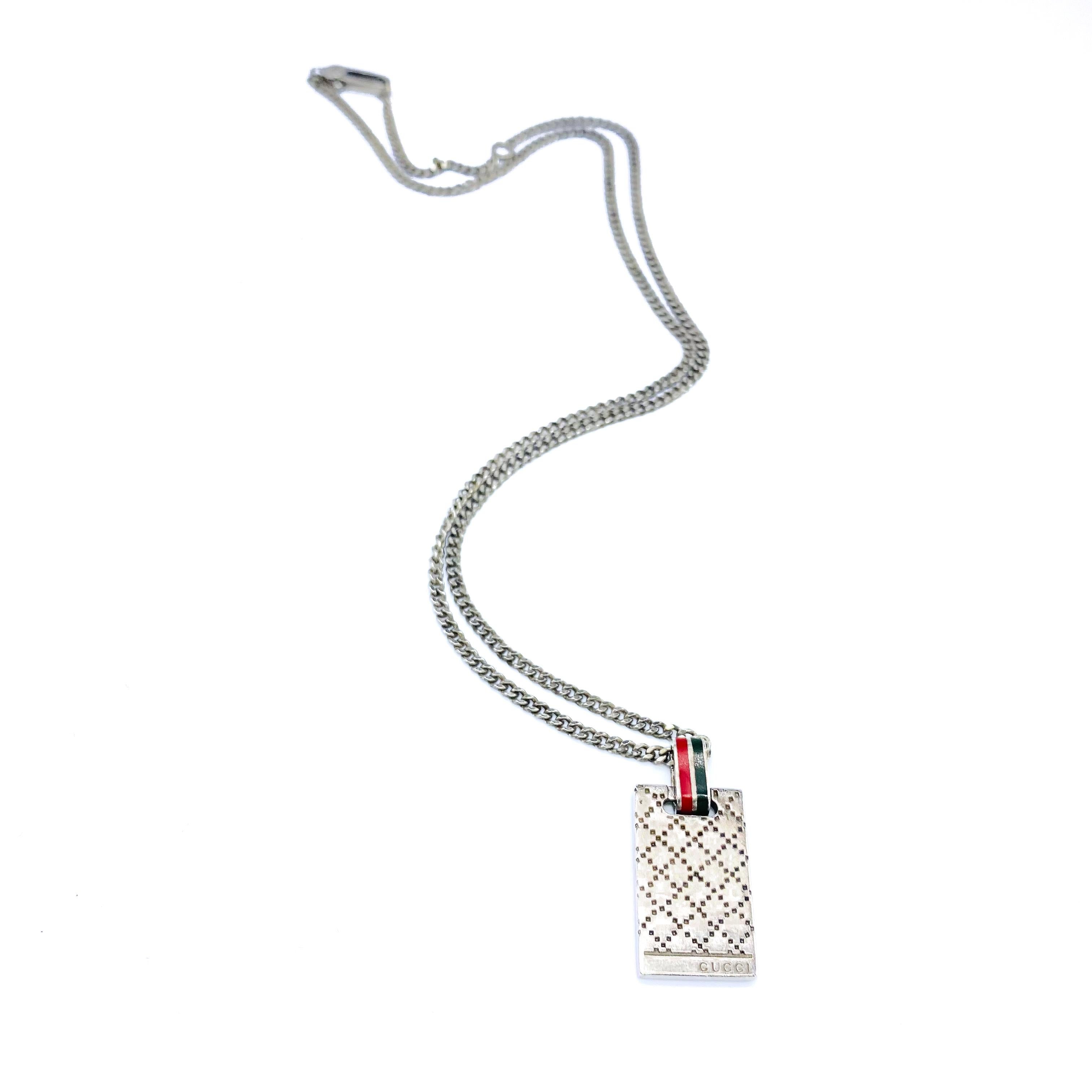 gucci necklace square pendant