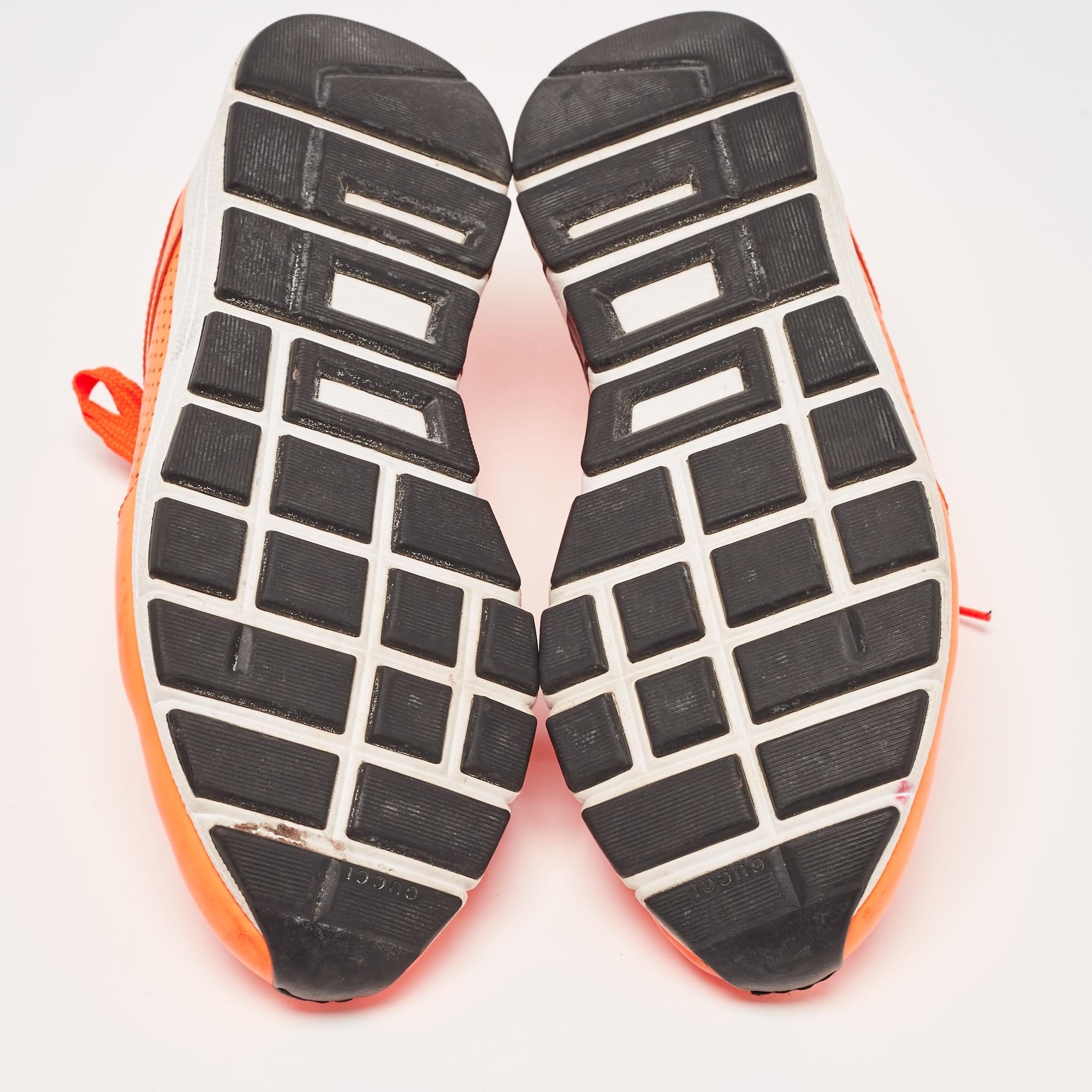 Gucci Neon Orange Perforated Leather Low Top Sneakers Size 40.5 For Sale 4