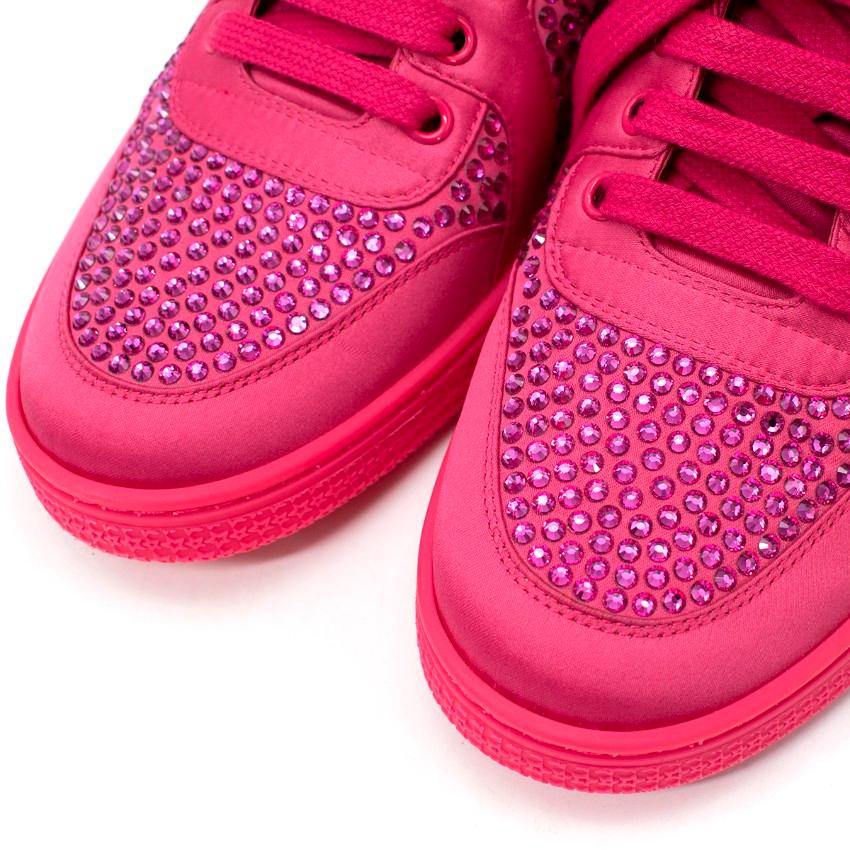 Gucci Neon Pink Crystal-Embellished Satin High Top Sneakers - US 8.5 In Excellent Condition In London, GB