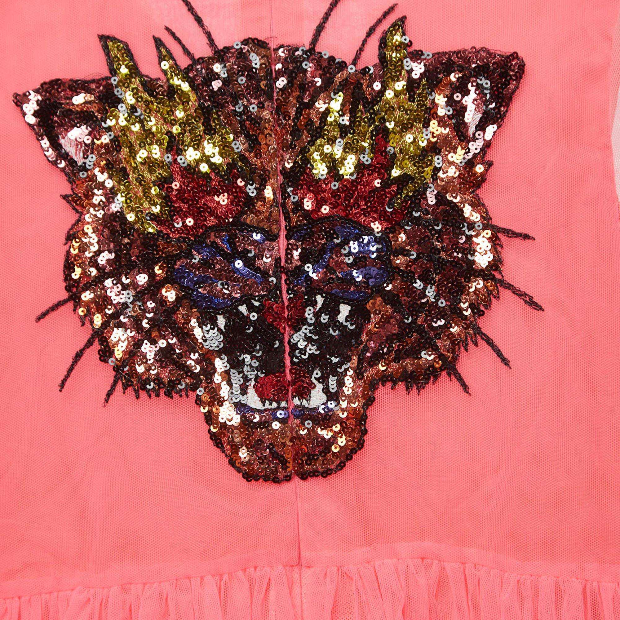 Gucci Neon Pink Crystal Embellished Tulle Tiger Dress (10 Yrs) In Excellent Condition For Sale In Dubai, Al Qouz 2