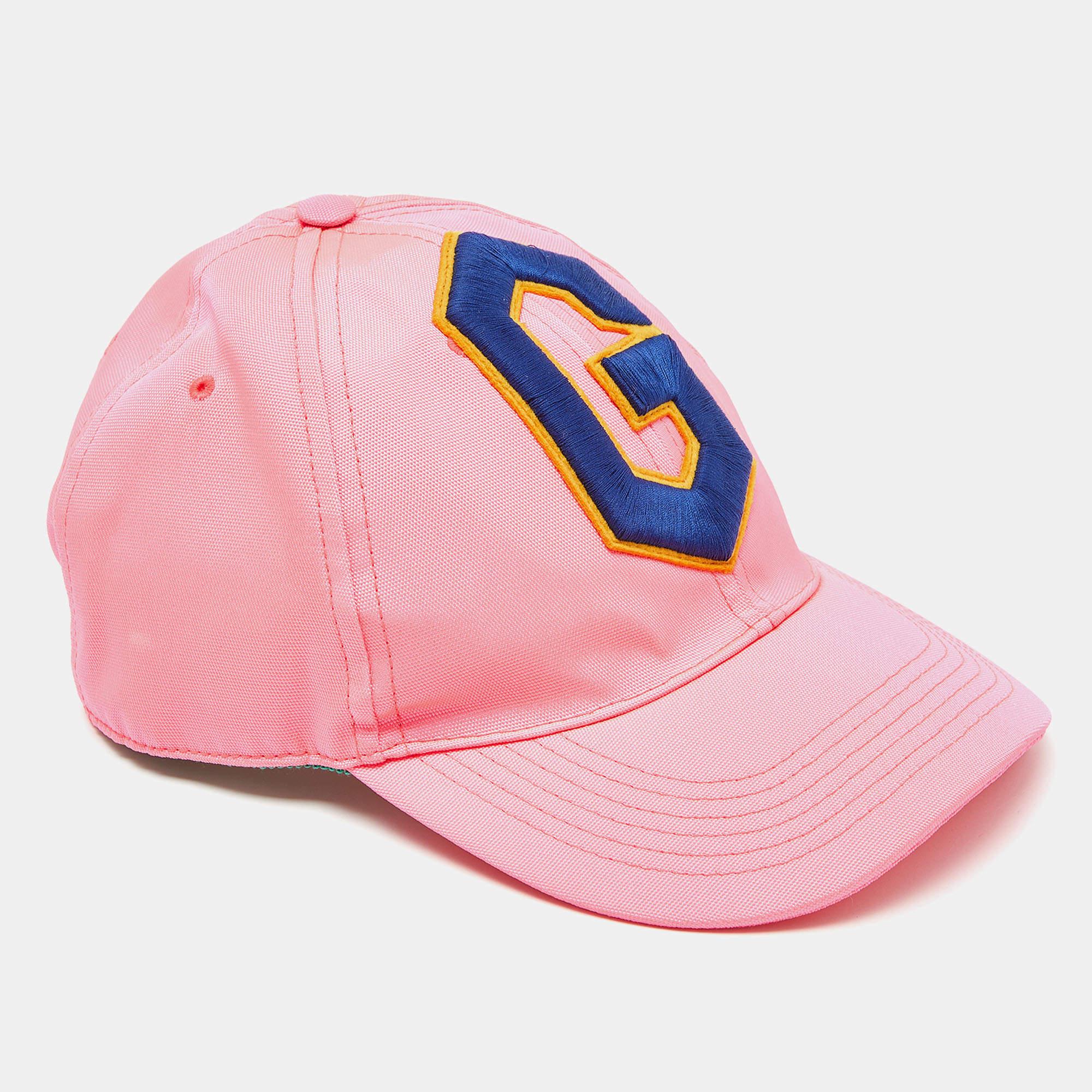 Gucci Baseballkappe mit Totenkopf-Patchdetail in Neonrosa, L im Angebot