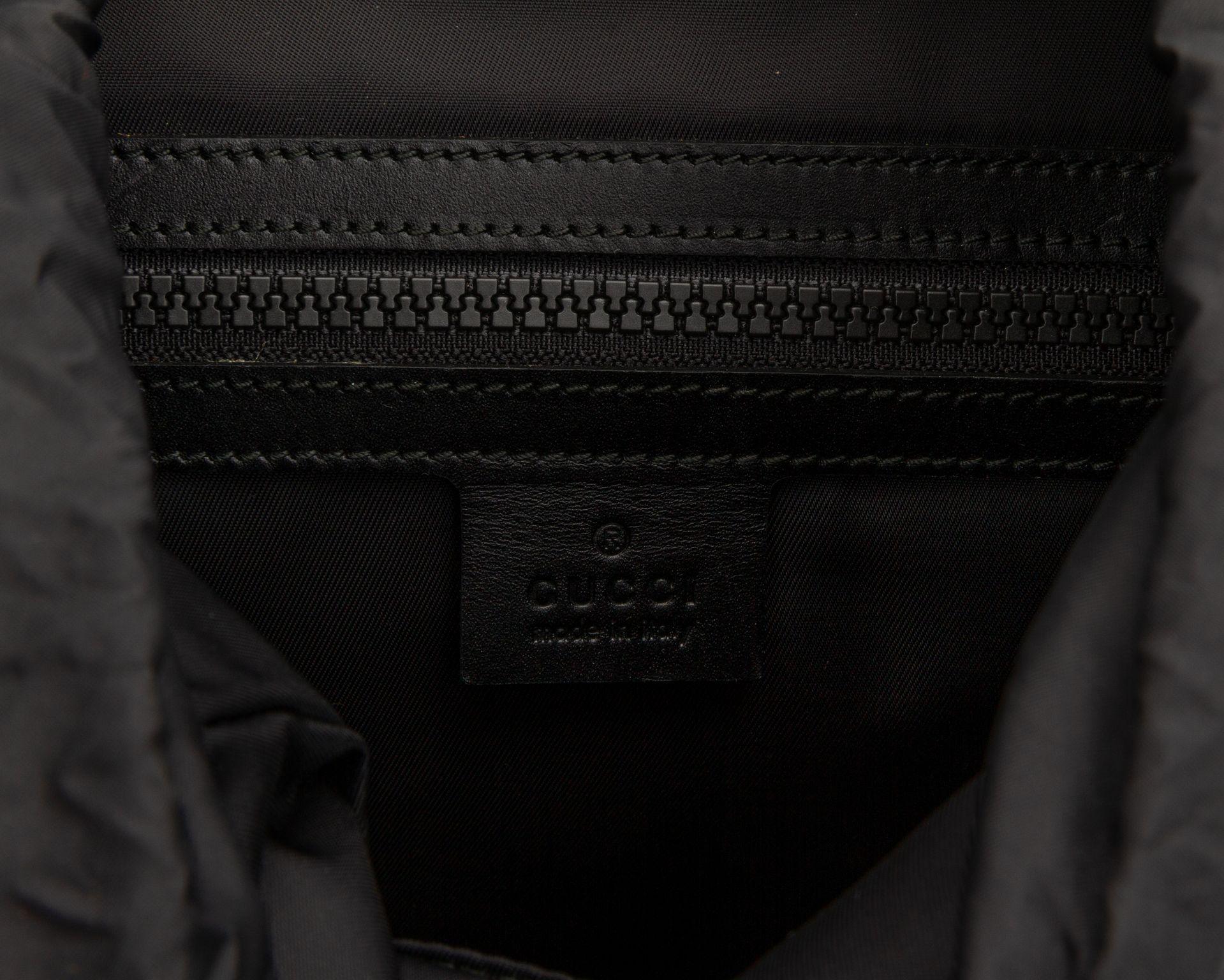 Gucci Nouveau sac à dos noir brodé Pour femmes en vente