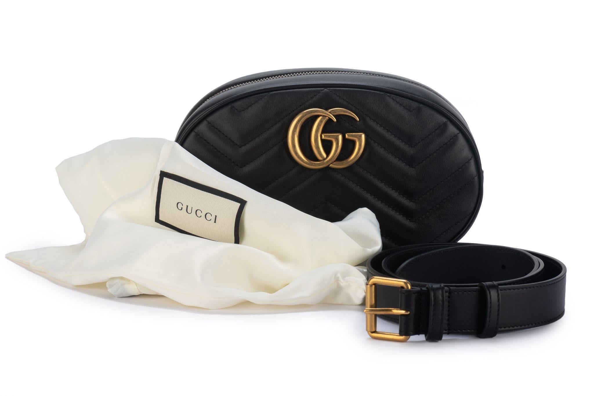 Gucci New Black Gold Marmont Fanny Pack For Sale 7