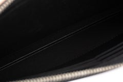 Gucci New Black Leather Unisex Clutch