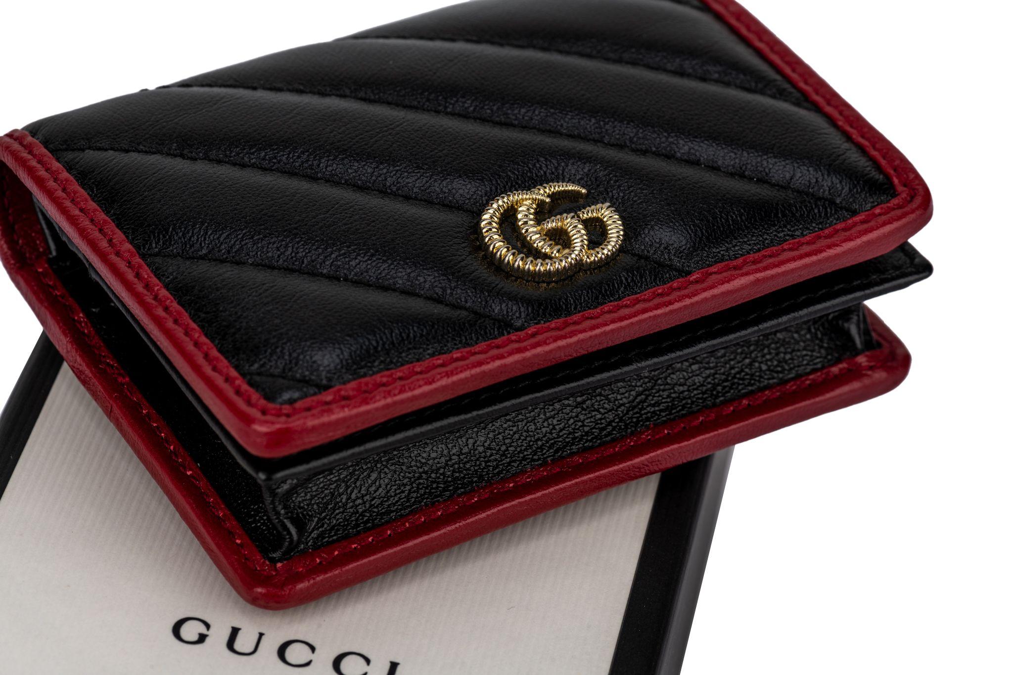 da uomo o donna Portafoglio Gucci New Black Red Marmont in vendita