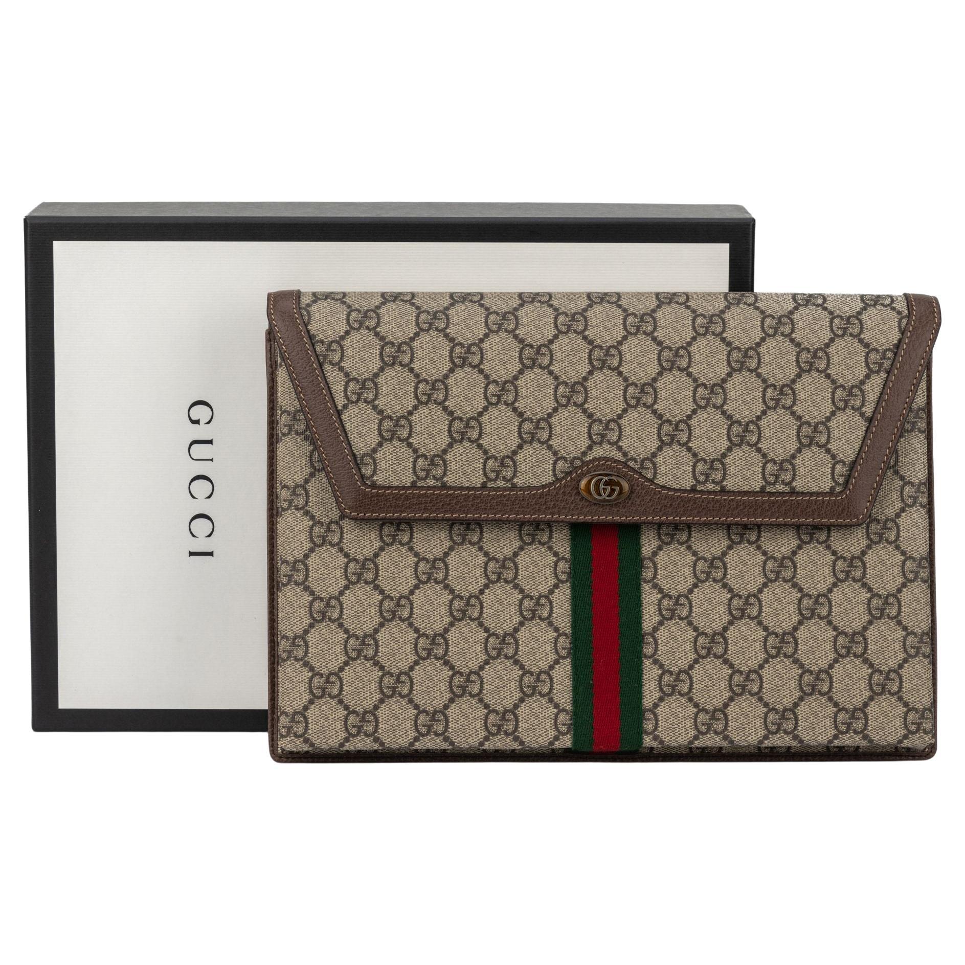 Gucci New Brown Logo GG Clutch W/Box For Sale