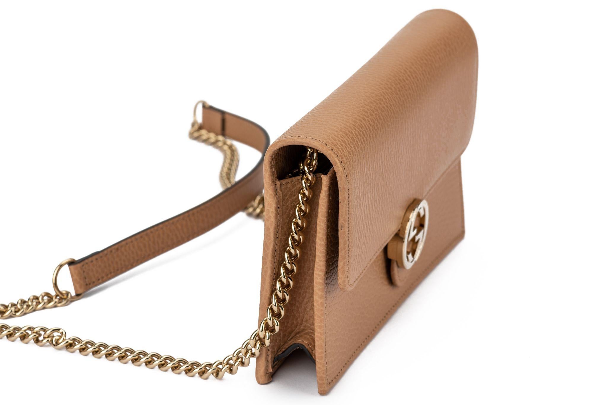 Gucci New Camel Leather Cross Body/Clutch Bag For Sale 9