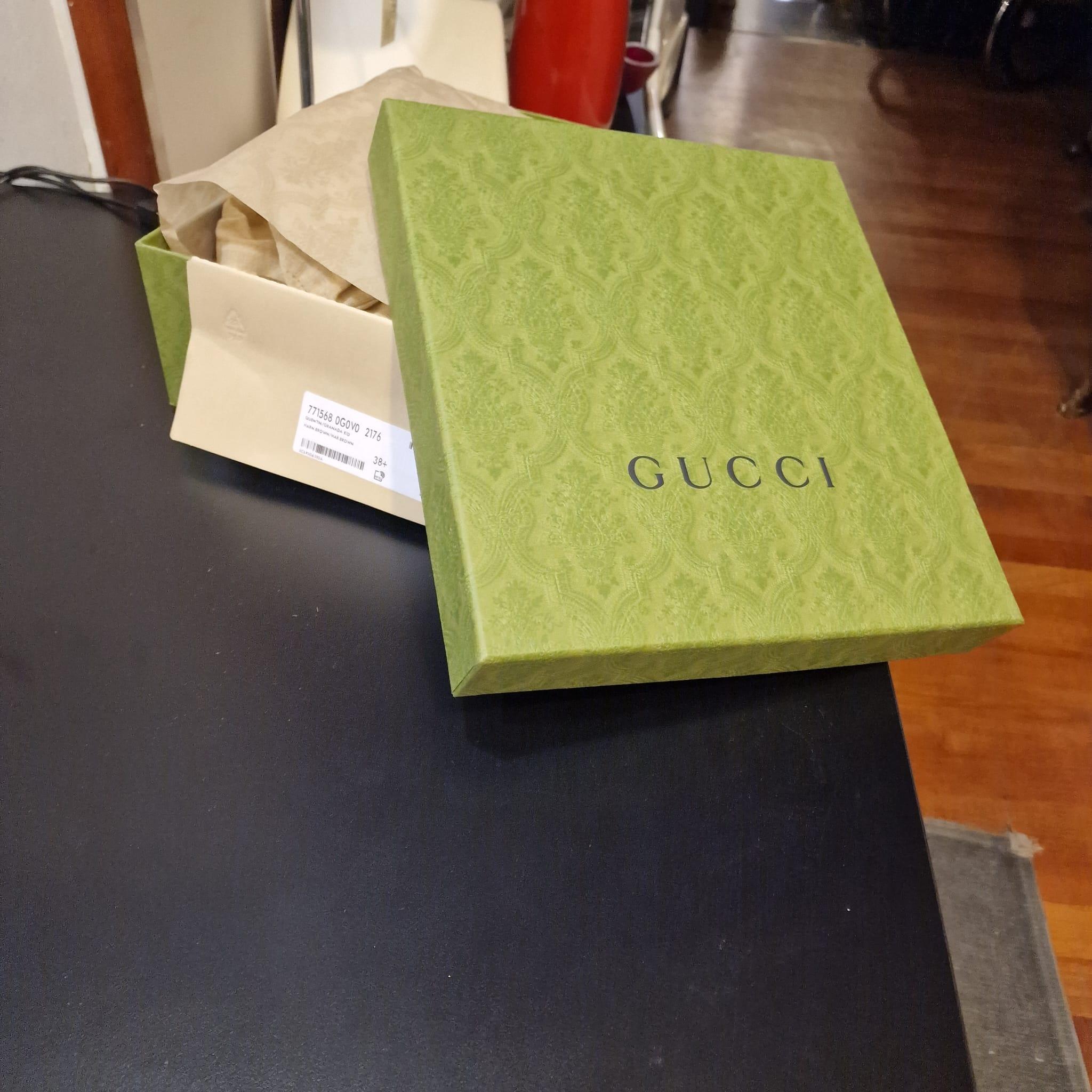 Gucci  new camel sandals with stirrup buckle 2024 In New Condition In VALLADOLID, ES