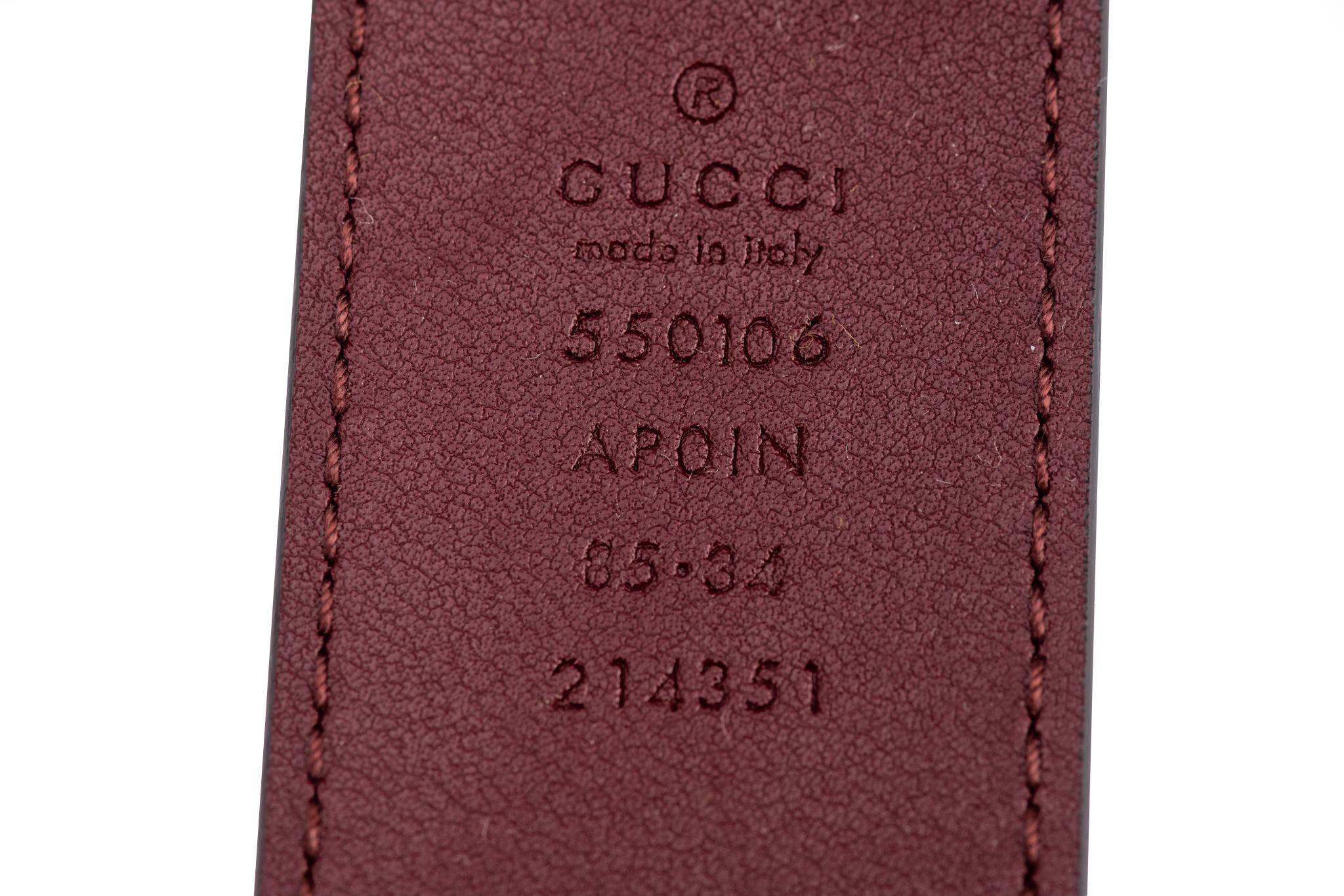 Gucci New DarkRed Iridescent Buckle Belt In New Condition For Sale In West Hollywood, CA