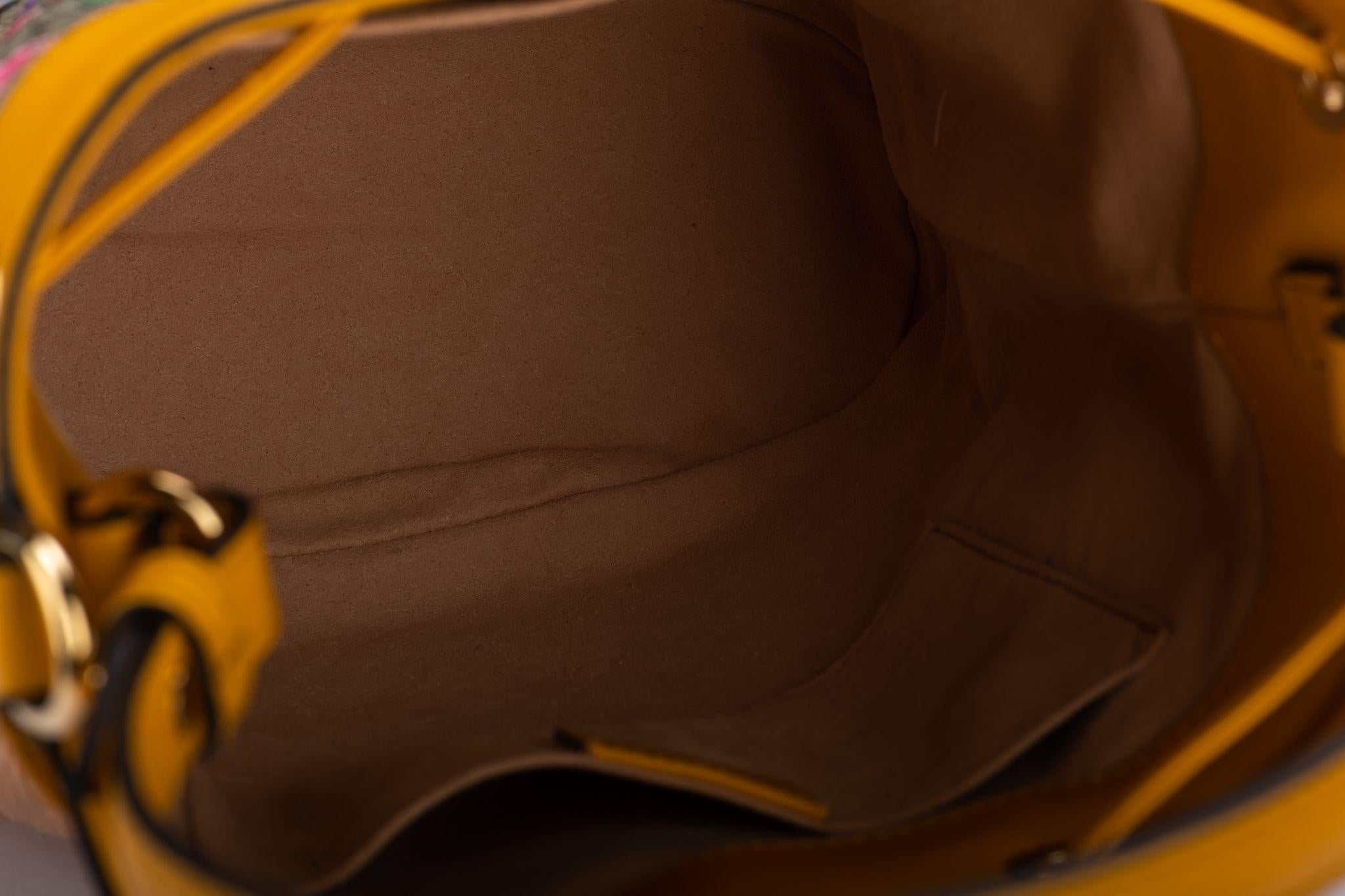 Gucci New Flora Yellow Bucket Bag 5