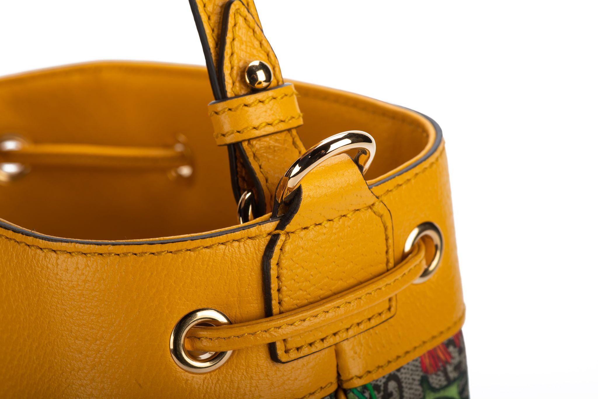 Women's Gucci New Flora Yellow Bucket Bag