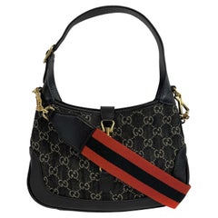 GUCCI - NEW Marmont Black GG Chevron Leather Belt Bag