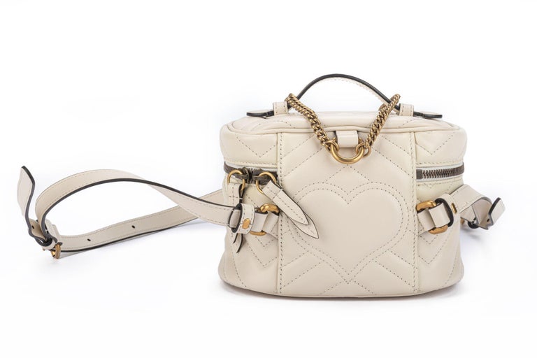 gucci mini backpack marmont Matelasse Leather GG (SHF-WqOeC5) The GG Marmont Gucci New Mini Cream Marmont