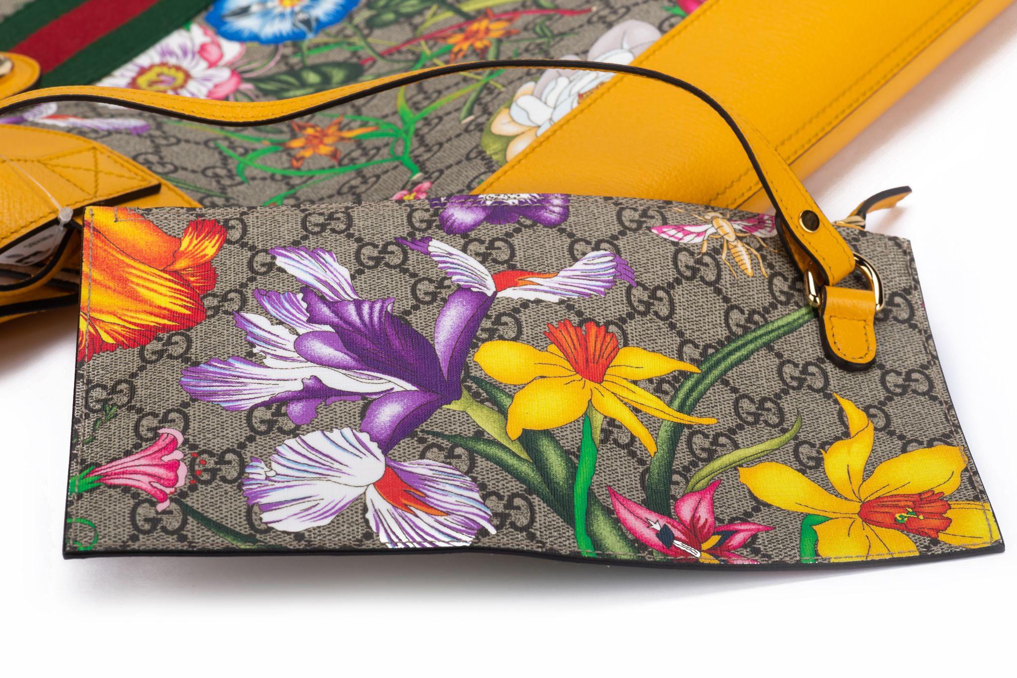 Women's Gucci New Oversize Flora Tote Yellow