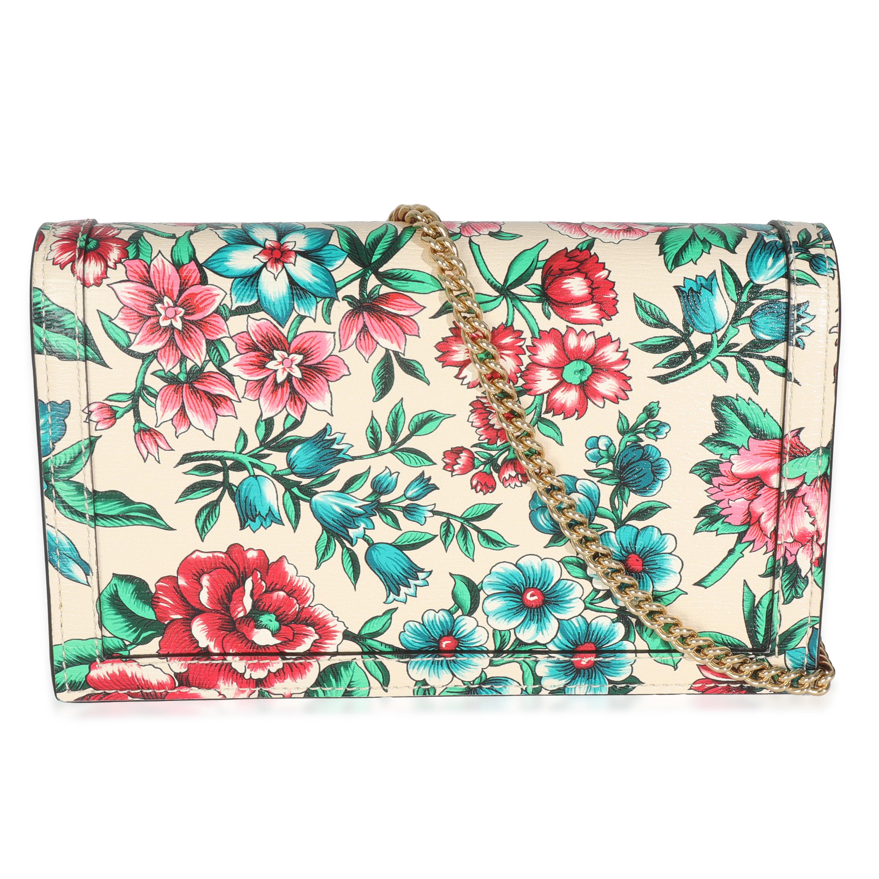 Titolo dell'elenco: Portafoglio a catena Gucci New Shanghai Floral Calfskin Bamboo Diana
SKU: 147268
Condizioni: Usato 
Descrizione delle condizioni: Il Web verde e rosso di Gucci è stato creato nel 1964 e da allora è considerato una firma