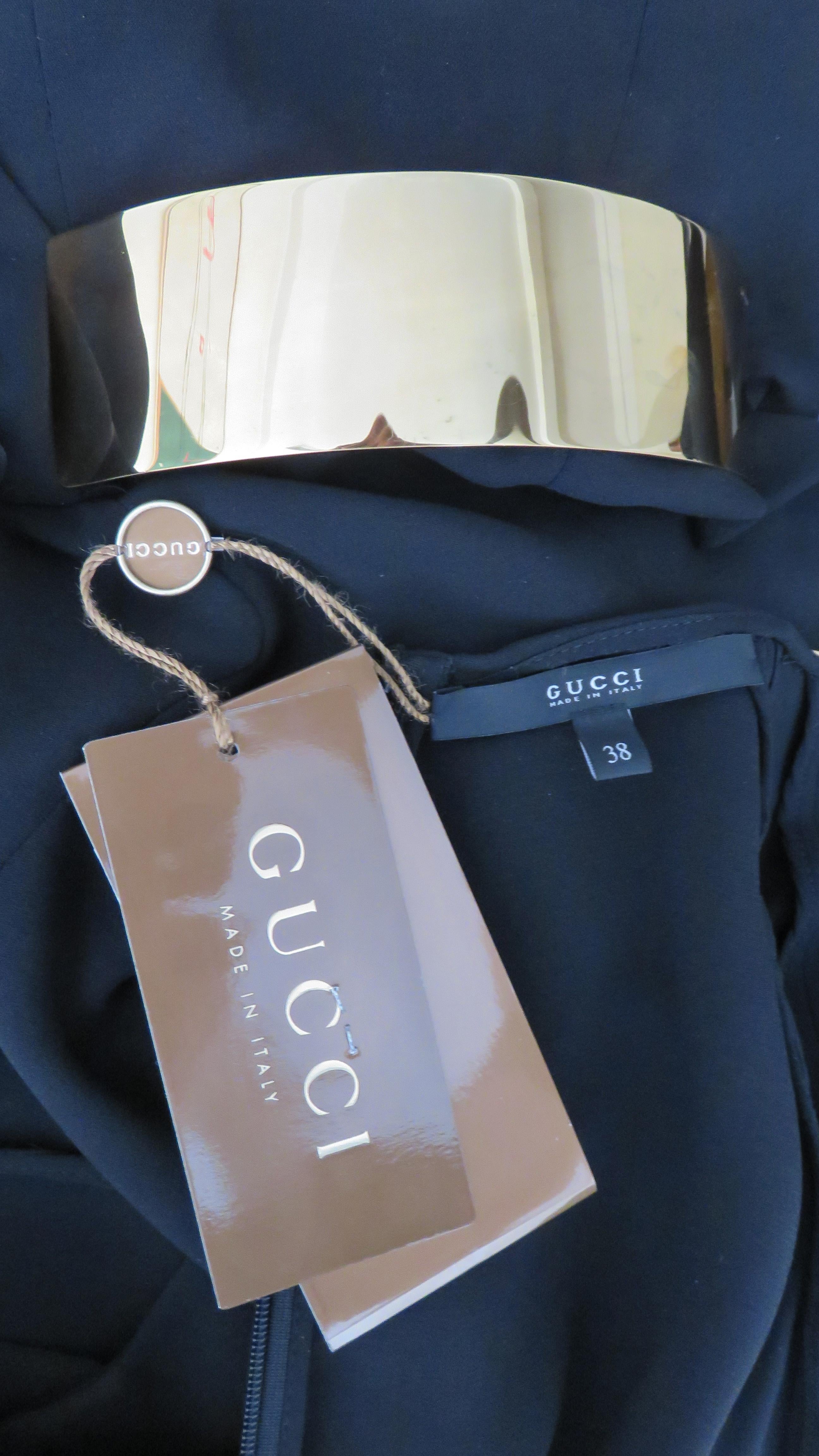 Gucci - Robe en soie neuve avec découpes et détails métalliques en vente 12