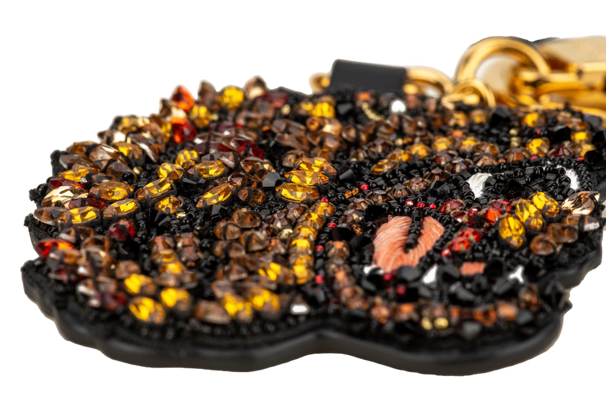 Gucci New Tiger Beaded Logo Keychain In New Condition For Sale In West Hollywood, CA