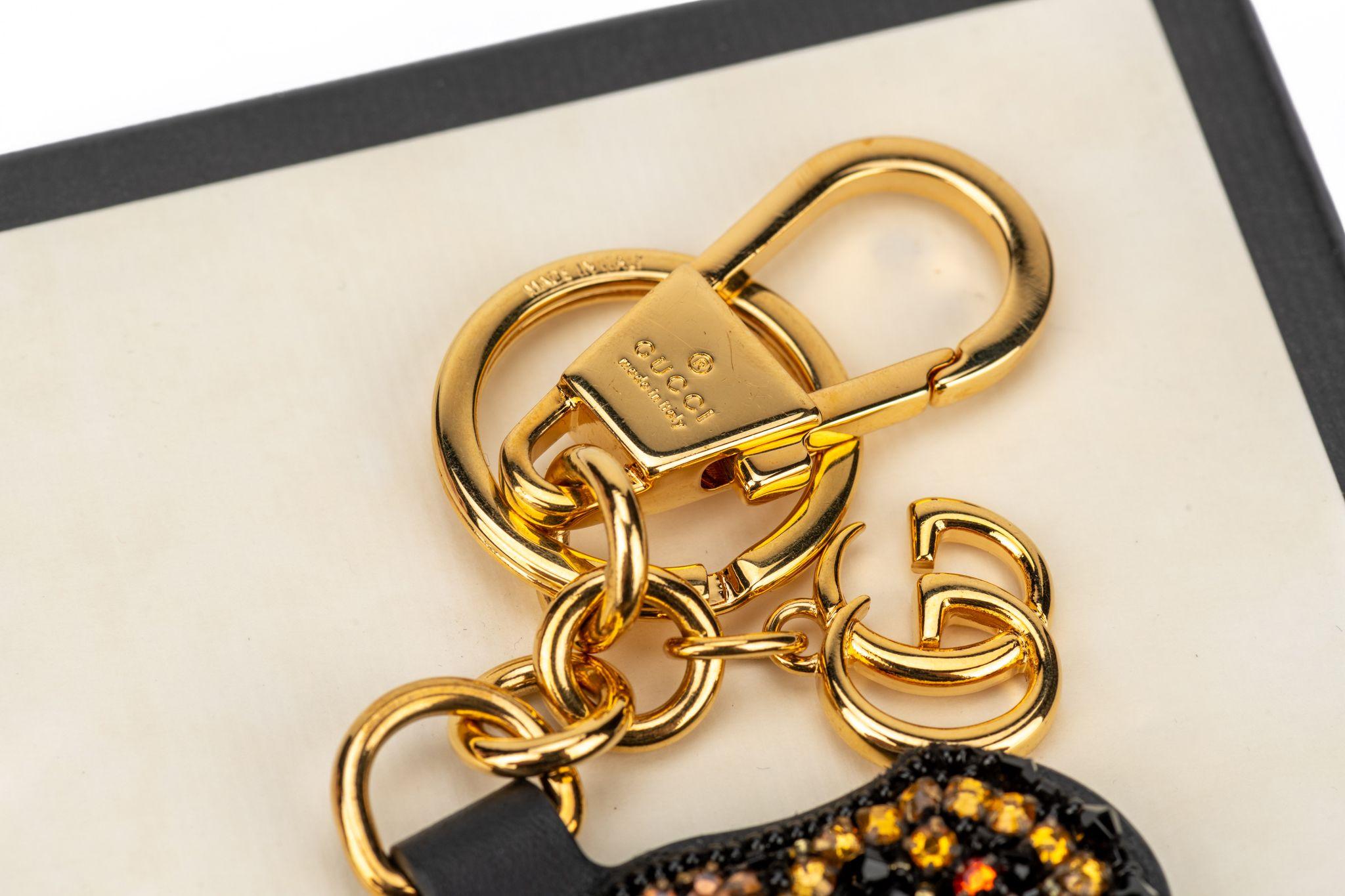 Women's or Men's Gucci New Tiger Beaded Logo Keychain For Sale