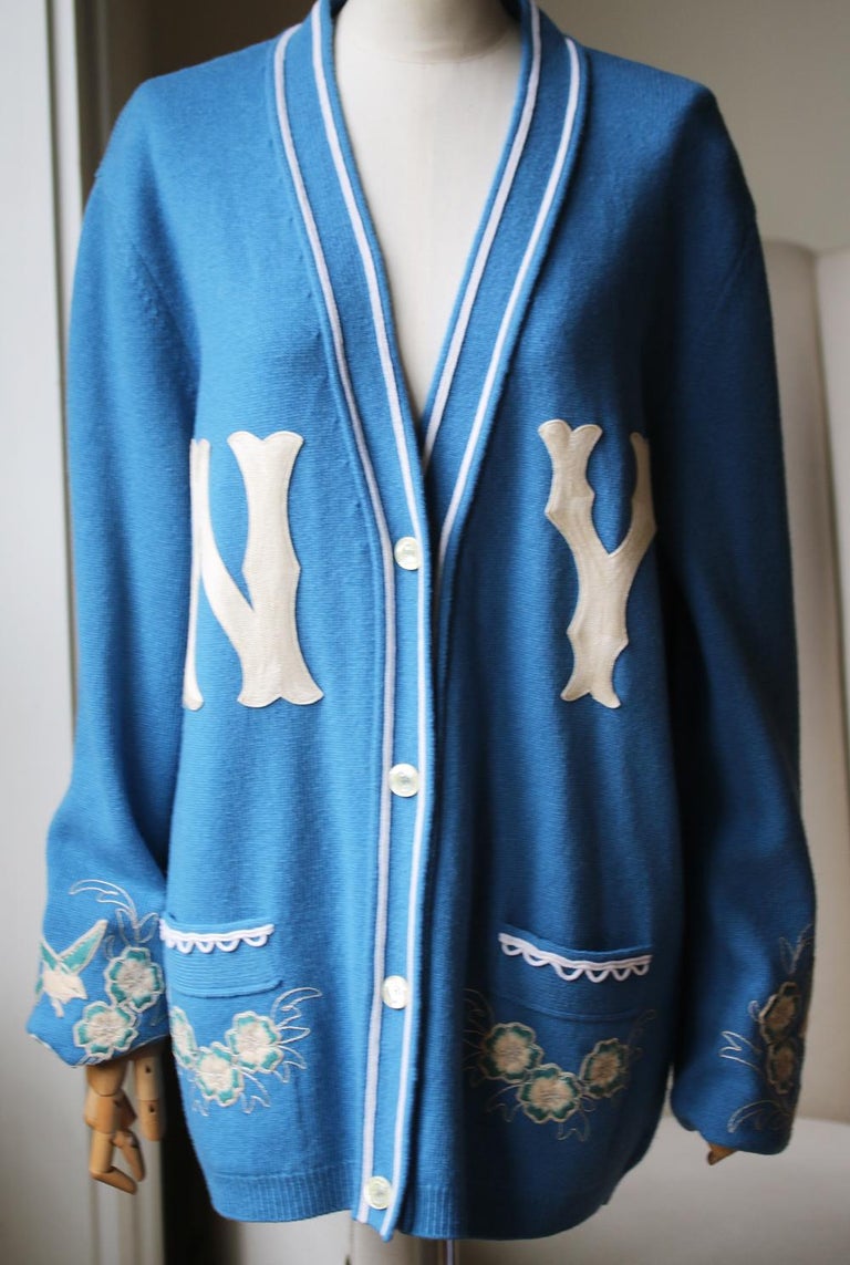 GUCCI ニューヨーク・ヤンキース カーディガン 100% Authentic GUCCI Blue Cardigan With NY Yankeestm Patch