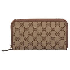 Gucci NIB GG Brown Canvas Zipped Wallet
