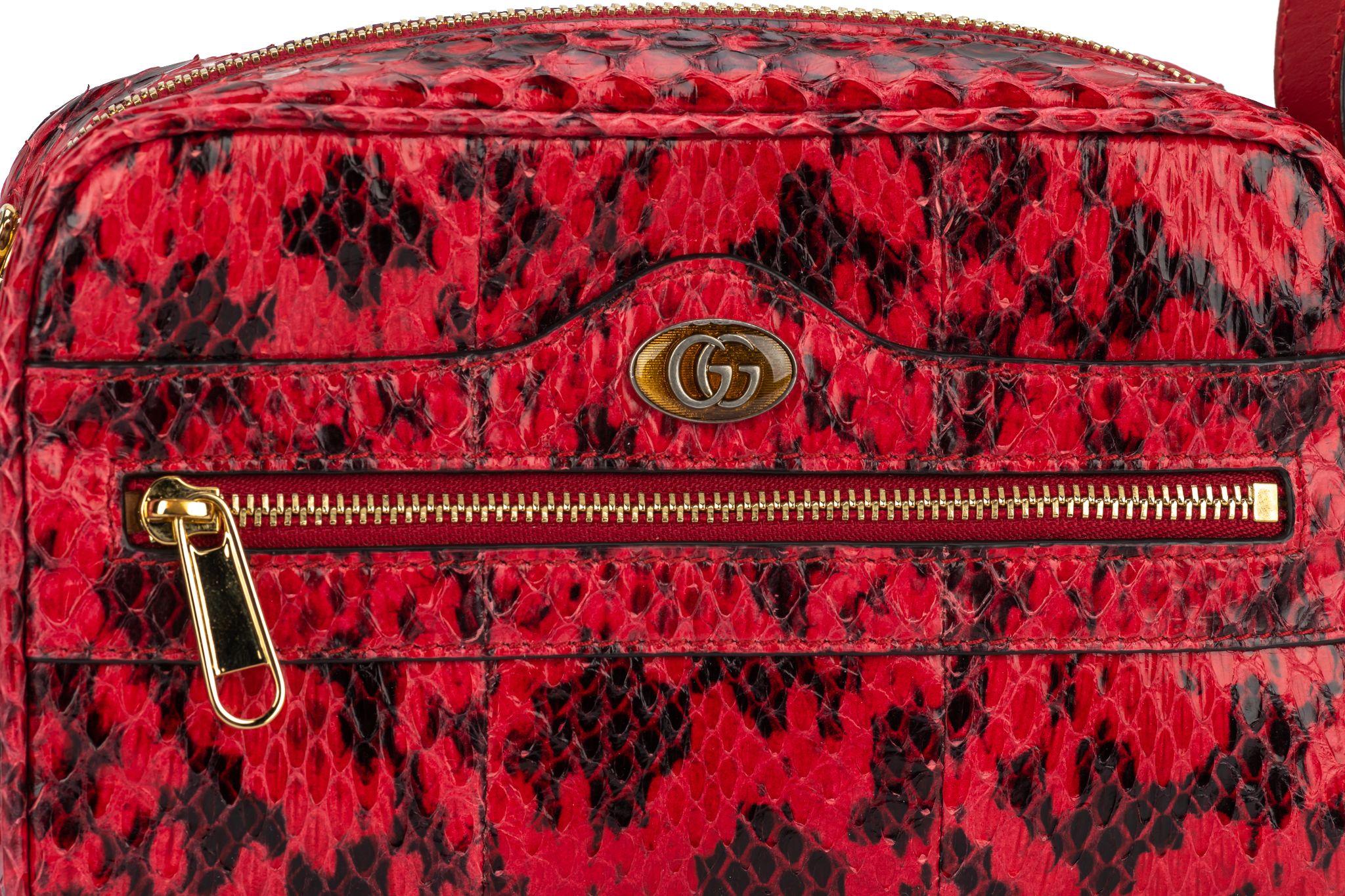 Gucci NIB Red Water snake Crossbody For Sale 1