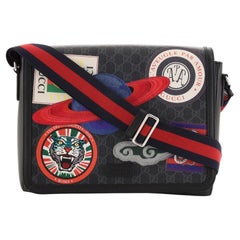 Gucci Night Courrier Flap Messenger GG aus beschichtetem Segeltuch mit Applique groß