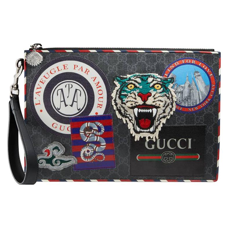Gucci Night Courrier GG Supreme pouch