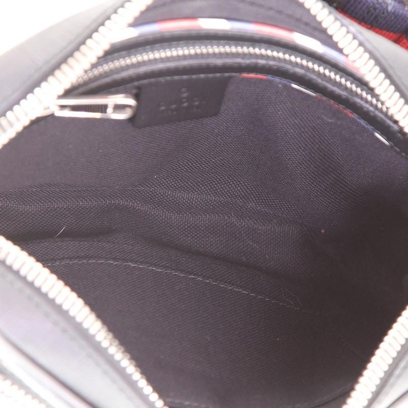 Gucci Night Courrier Tailletasche GG aus beschichtetem Segeltuch mit Applique für Damen oder Herren