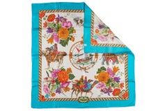 Pañuelo de seda de Gucci «North, South, West, East»