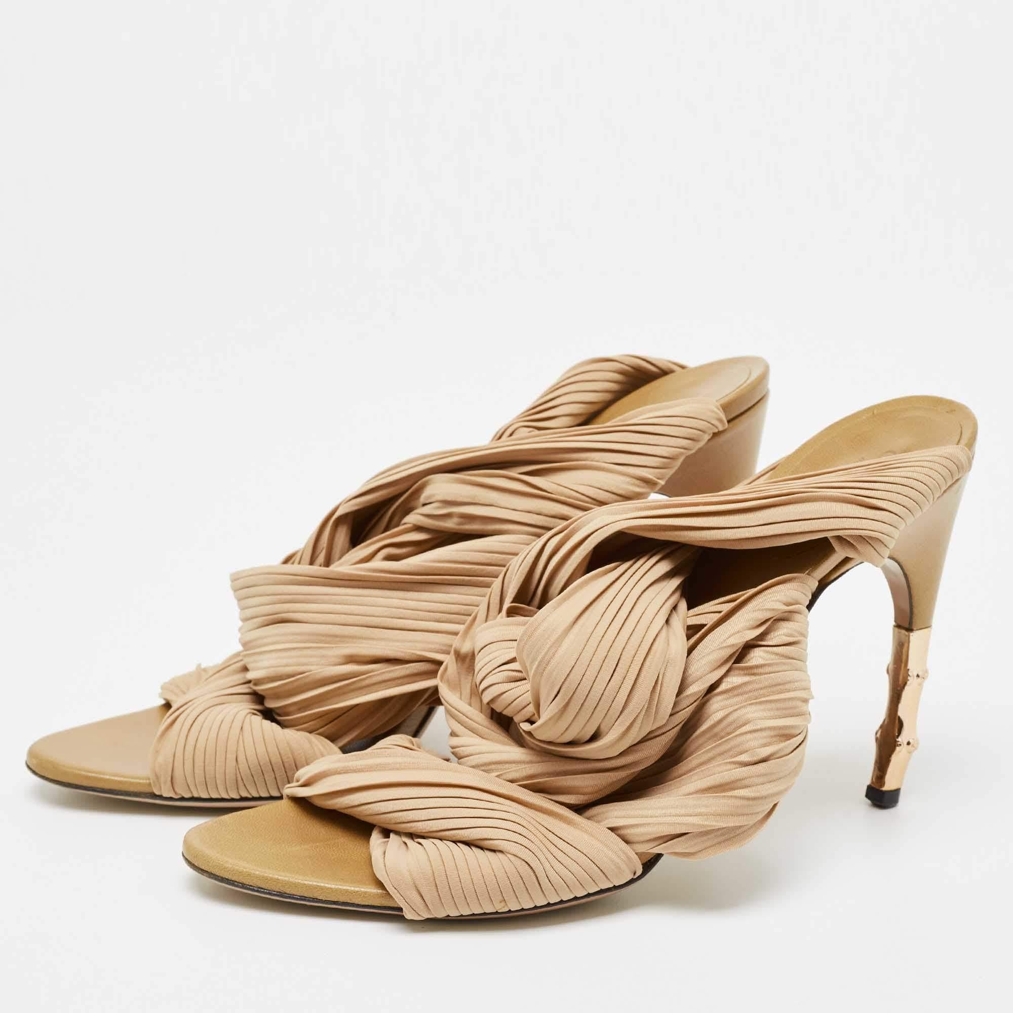 Women's Gucci Nude Fabric Pleated Strap Bamboo Heel Mule Sandals Size 38.5