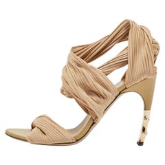 Gucci Nude Fabric Pleated Strap Bamboo Heel Mule Sandals Size 38.5