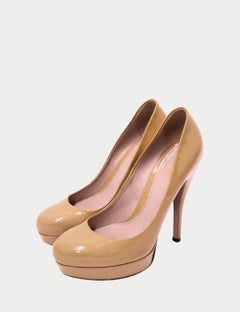Gucci Nude Patent Leather Platform Pumps - EU 37.5