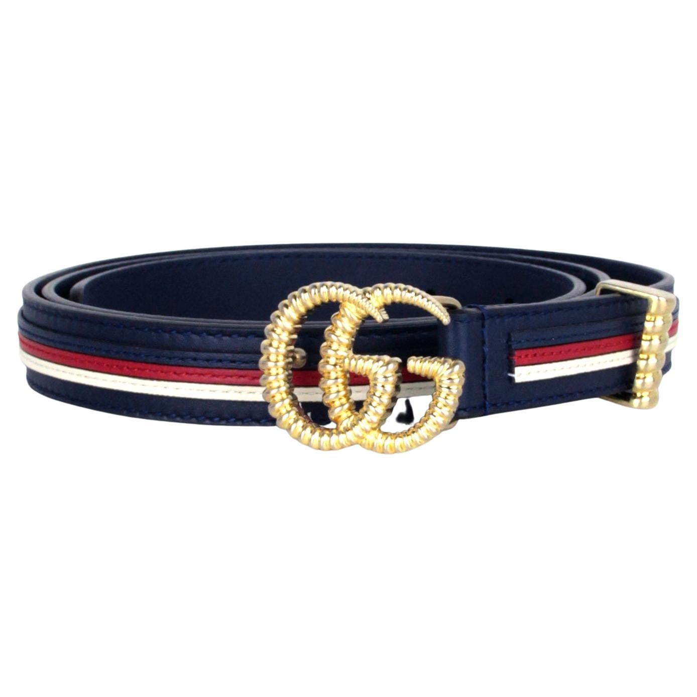 Gucci Textured black leather with silver hardware belt For Sale at 1stDibs  | gucci belt silver hardware, gucci belt black and silver, textured gucci  belt