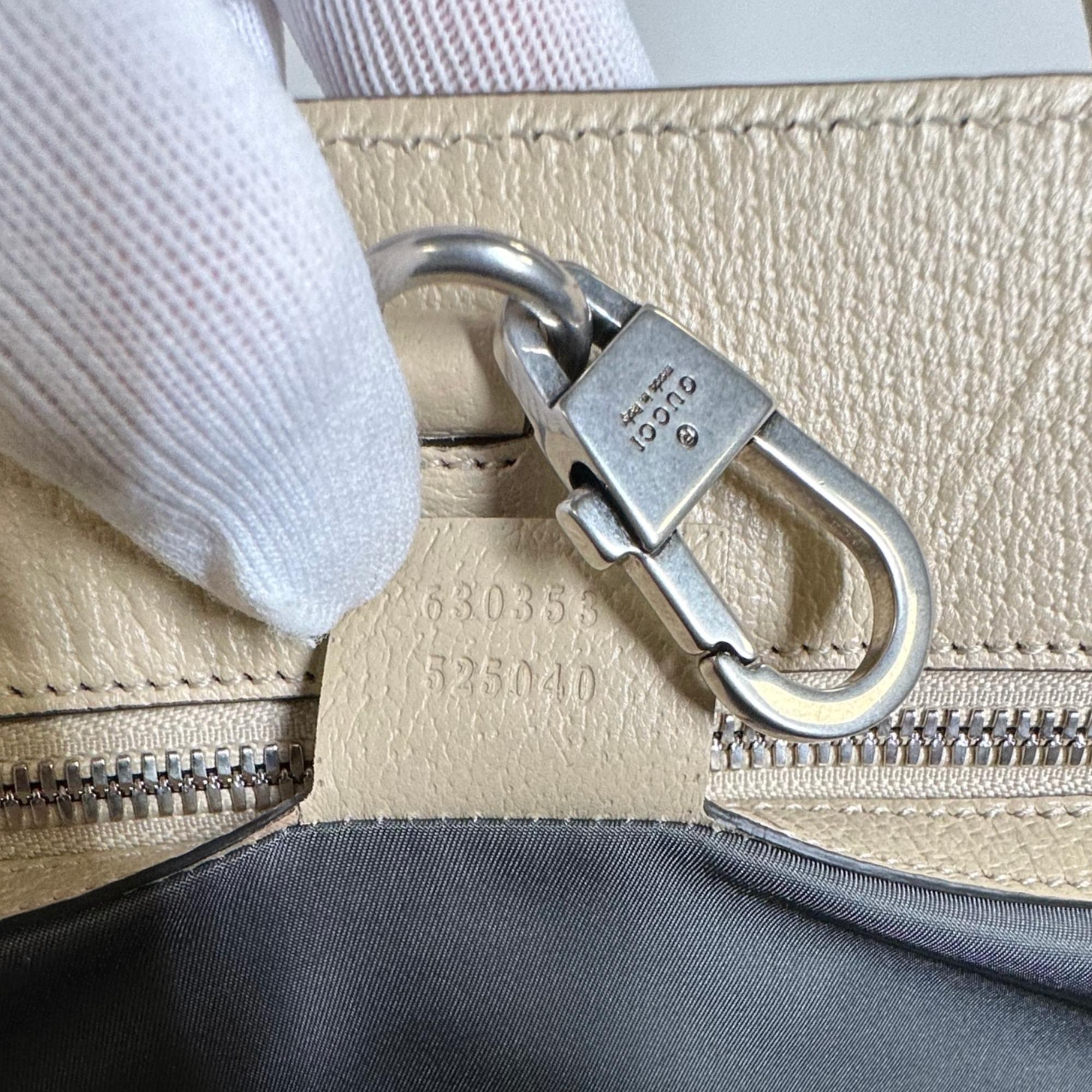 Gucci Nylon Grey Monogram Off The Grid Tote Bag Large en vente 1