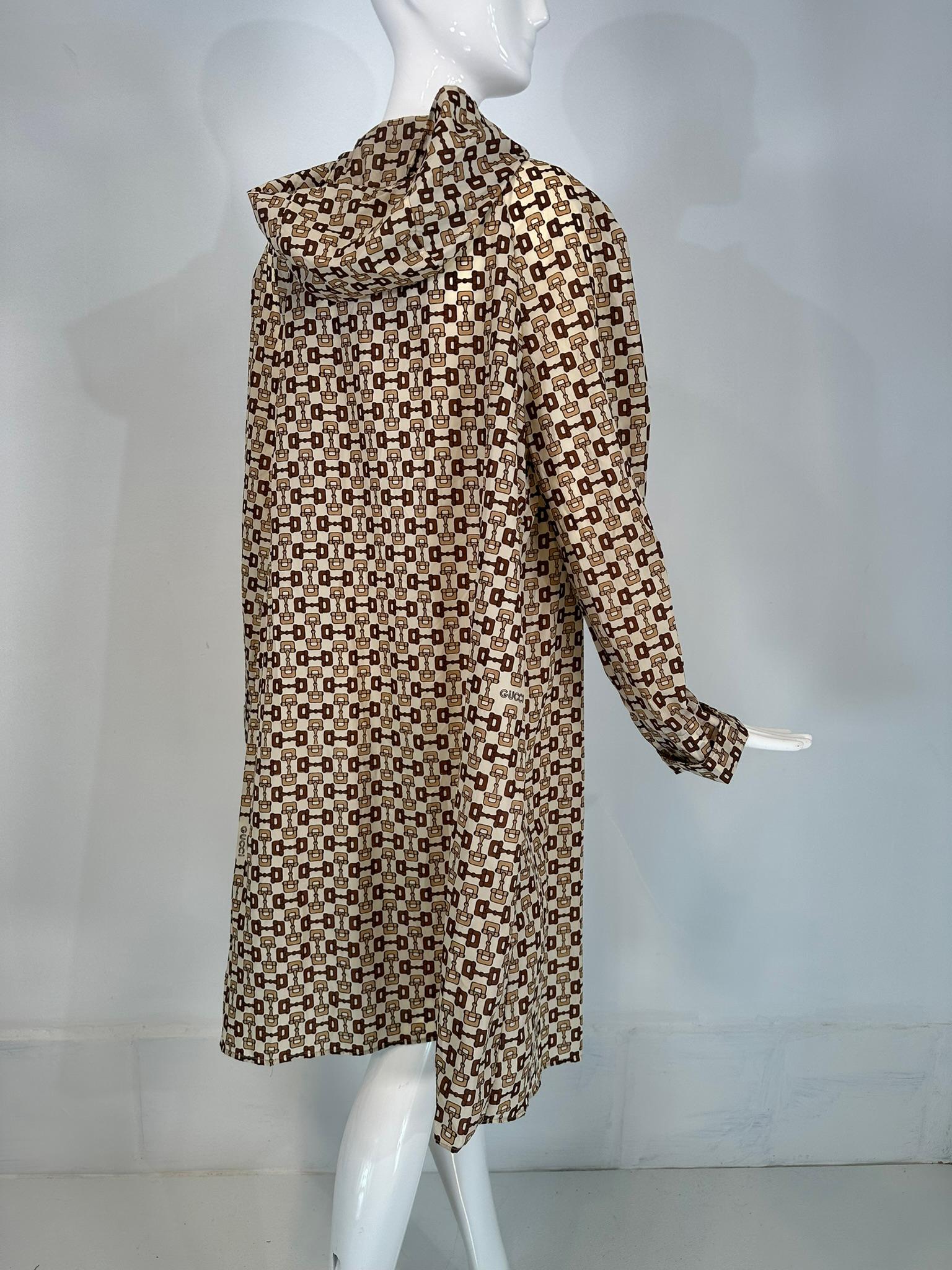 Gucci Nylon Travel Hooded  Rain Coat & Carry Pouch Vintage 1960s 2