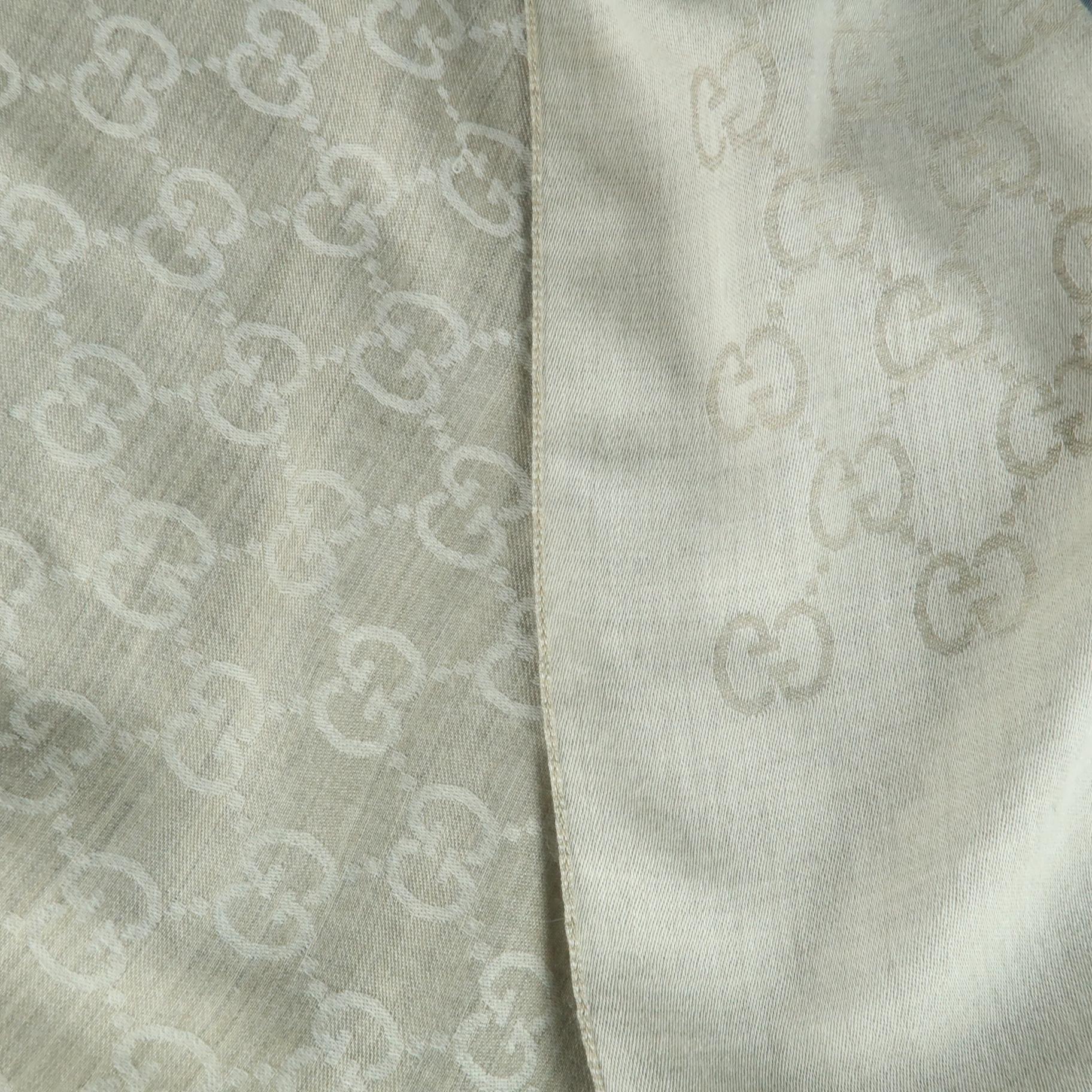 GUCCI Oatmeal Beige Wool / Silk Guccissima Monogram Scarf In Good Condition In San Francisco, CA