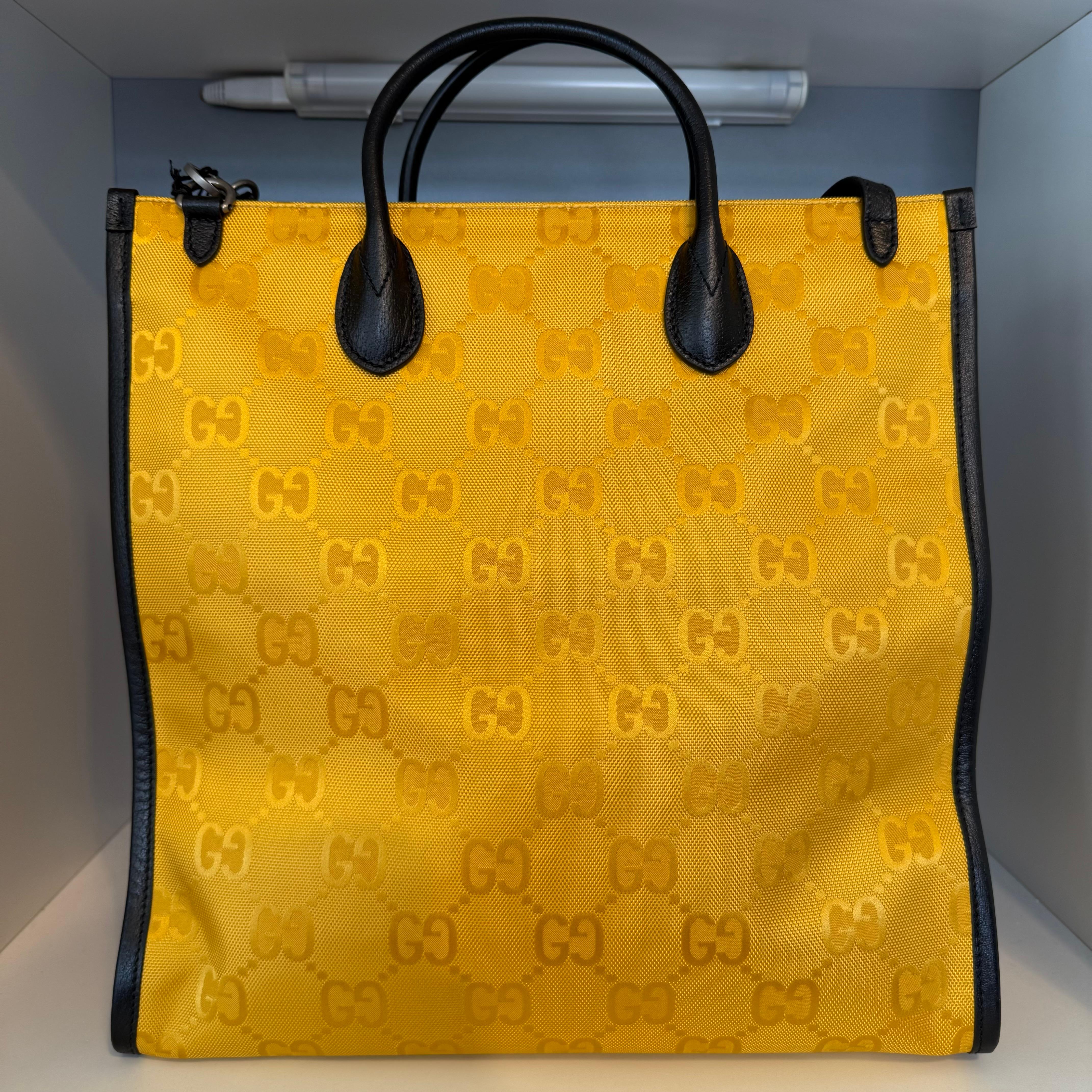 Gucci Off The Grid Yellow Nylon Bag (Gelb) im Angebot