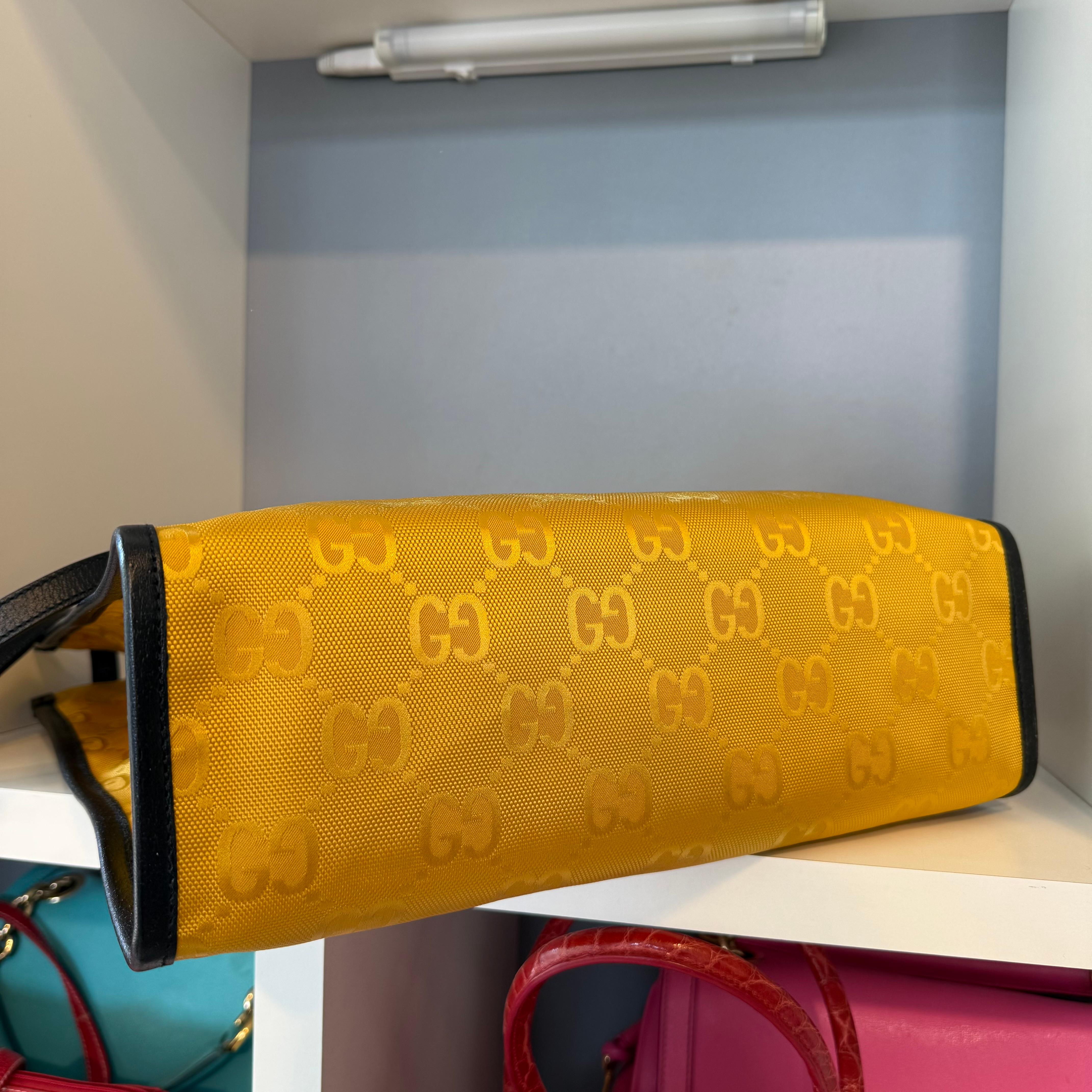 Gucci Off The Grid Yellow Nylon Bag Damen im Angebot